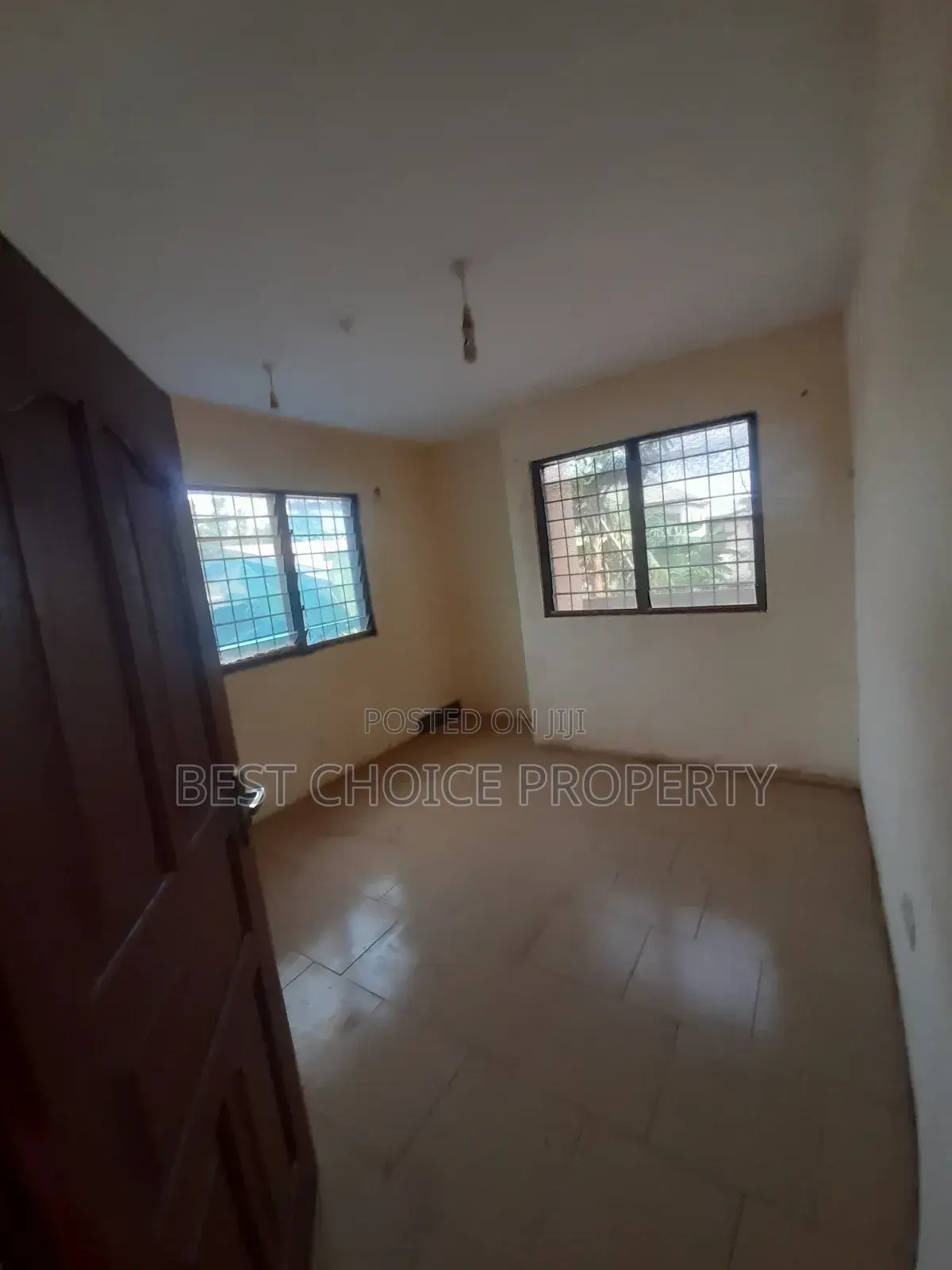 2bdrm Apartment in Ashiyie, Adenta for rent