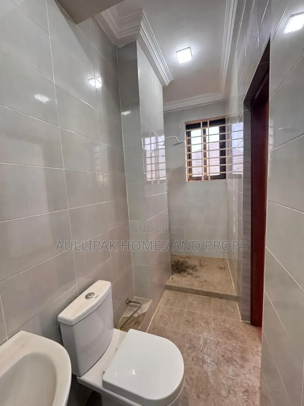 2bdrm Apartment in Adjiriganor for rent