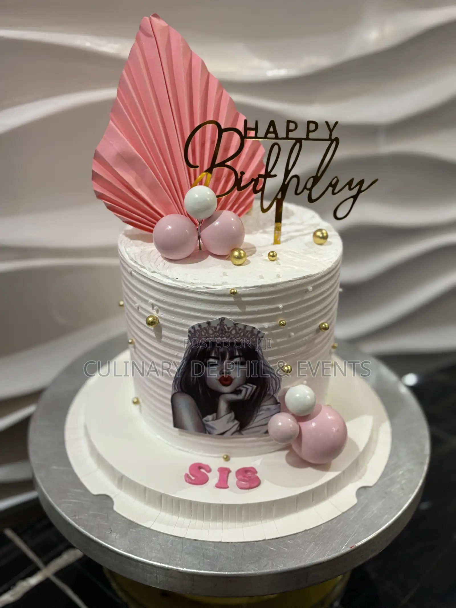 Cake for a Queen