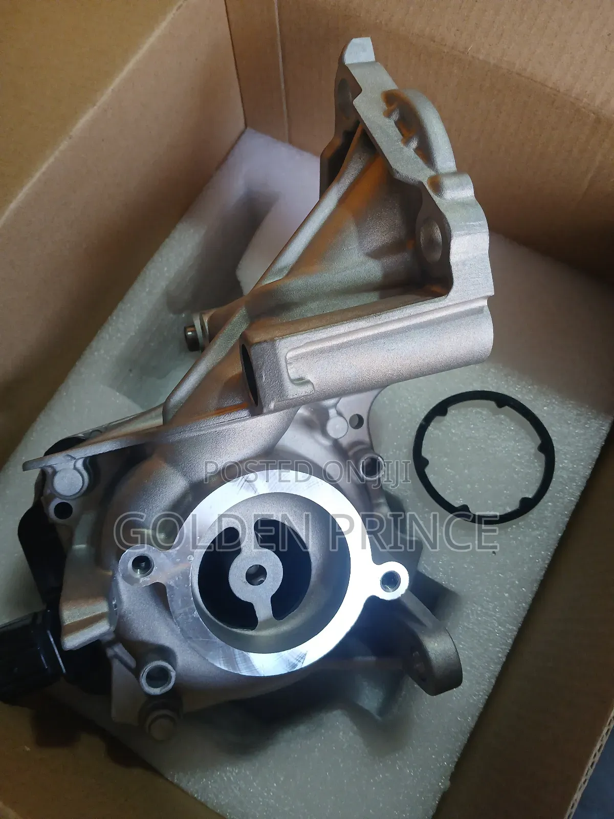 Highlander/Rav4 Water Pump 2020-2021