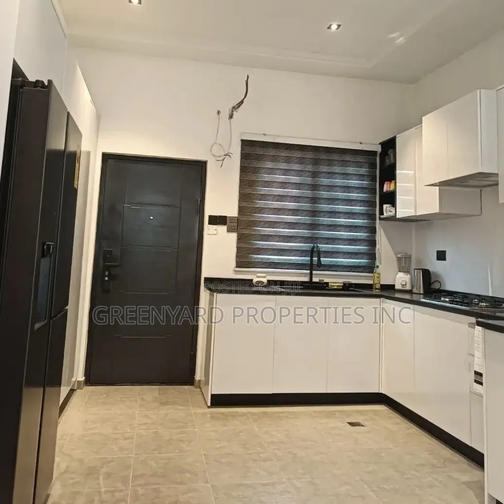 Furnished 4bdrm House in American House, East Legon for sale