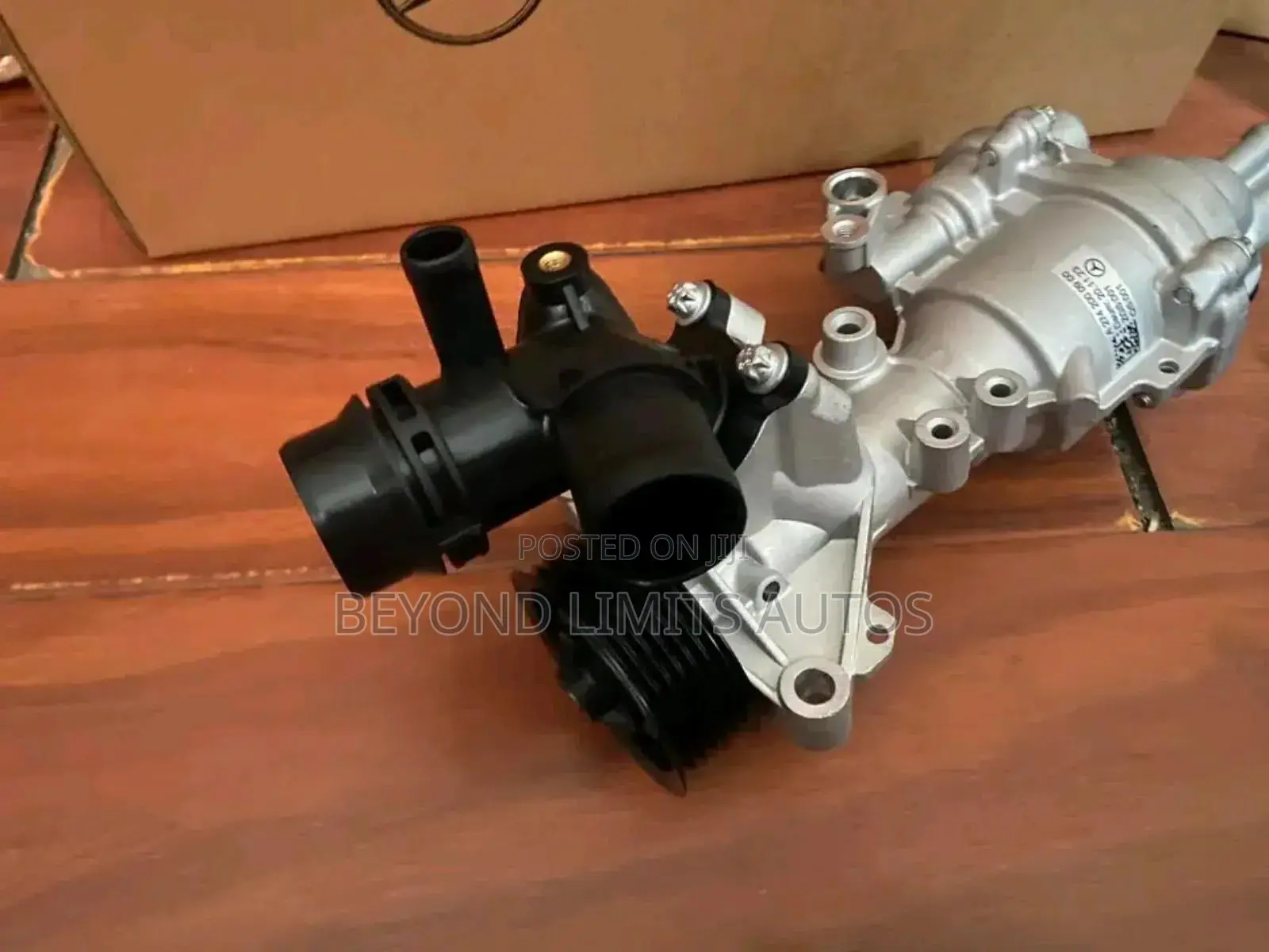 Mercedes Benz Engine Cooling Water Pump for C-Class,E-Class