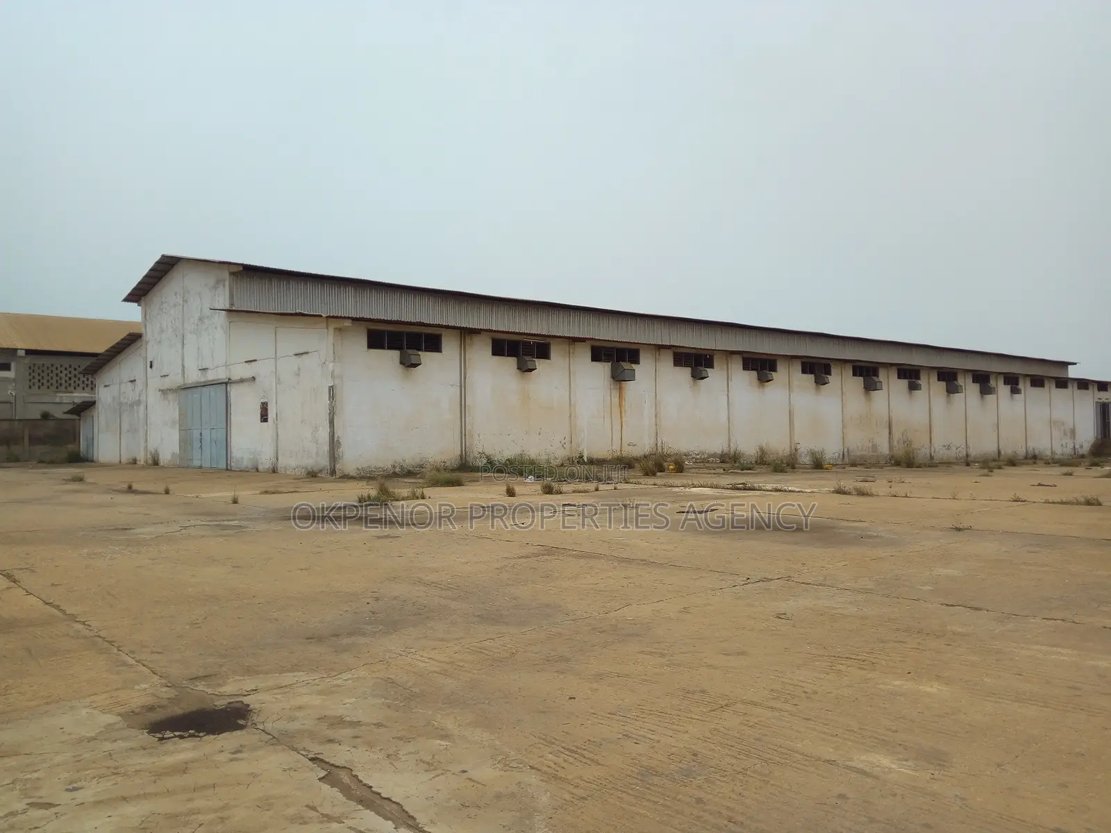4000sq Warehouse for Rent at Tema