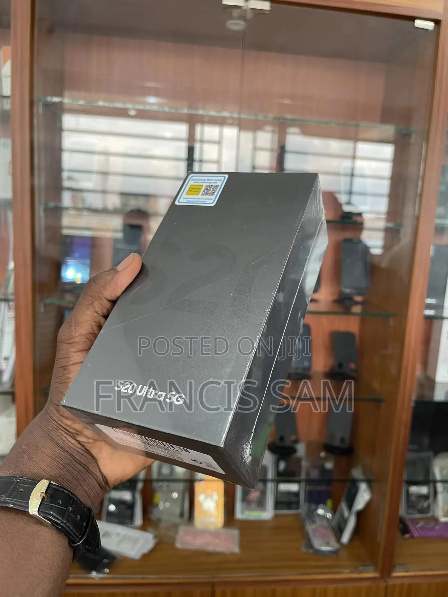 New Samsung Galaxy S20 128 GB Black