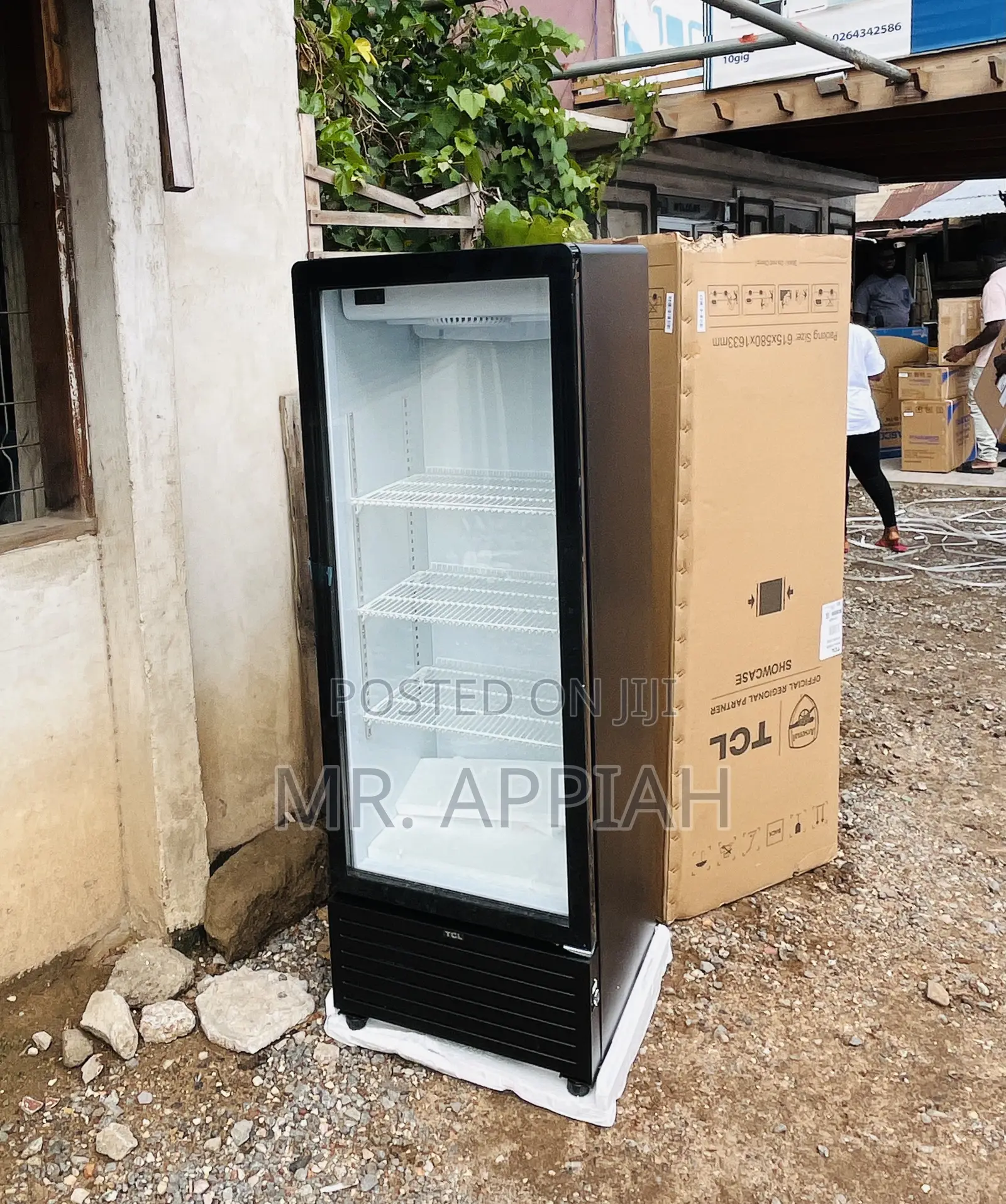 Premium TCL F215cb 215 Litres Display Fridge(2025 Mod)Black