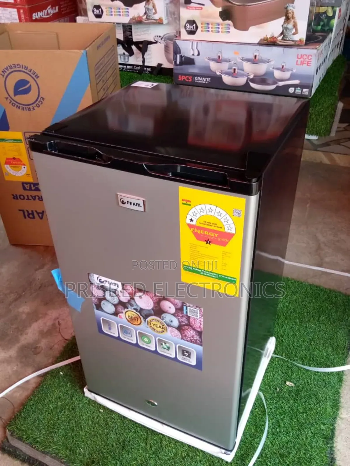 At Pearl Durable Table Top Fridge 90 Litres
