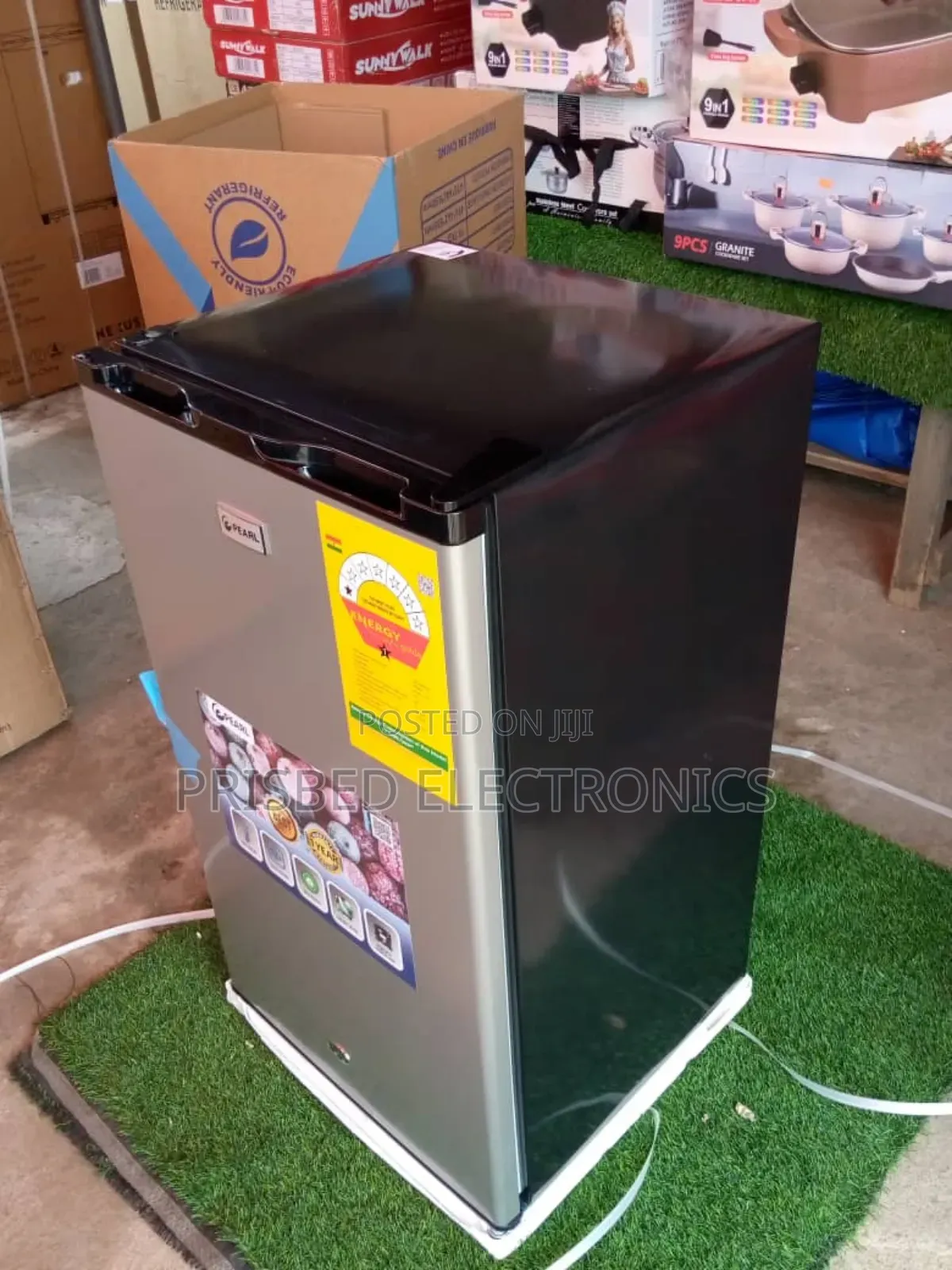 At Pearl Durable Table Top Fridge 90 Litres