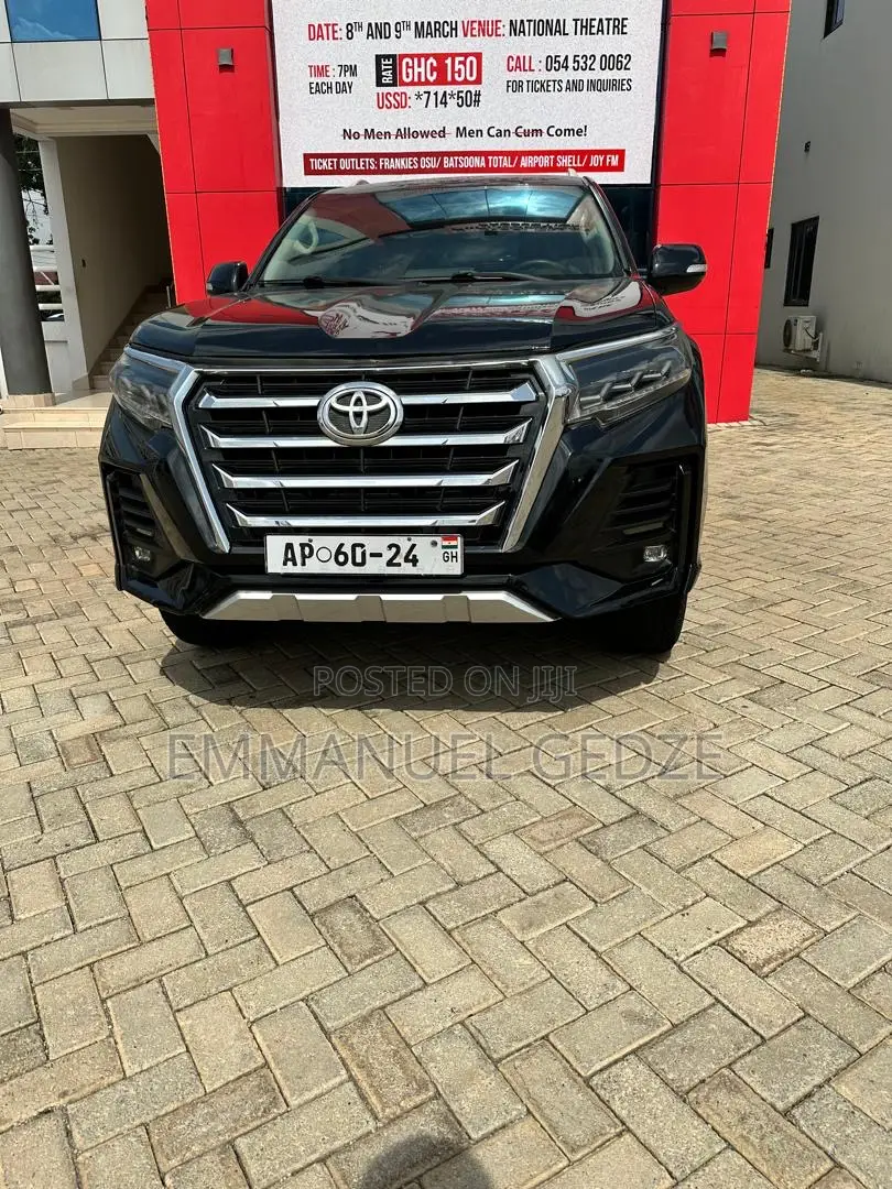 Land Cruiser Prado for Rent
