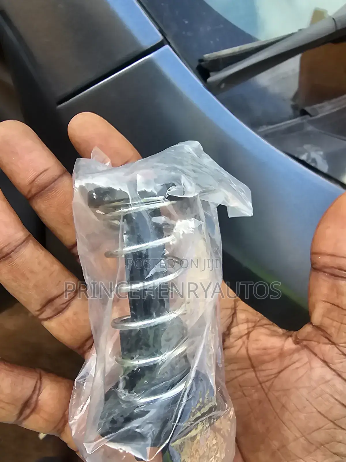 Hood Stop Spring Latch Clip for Mercedes Benz