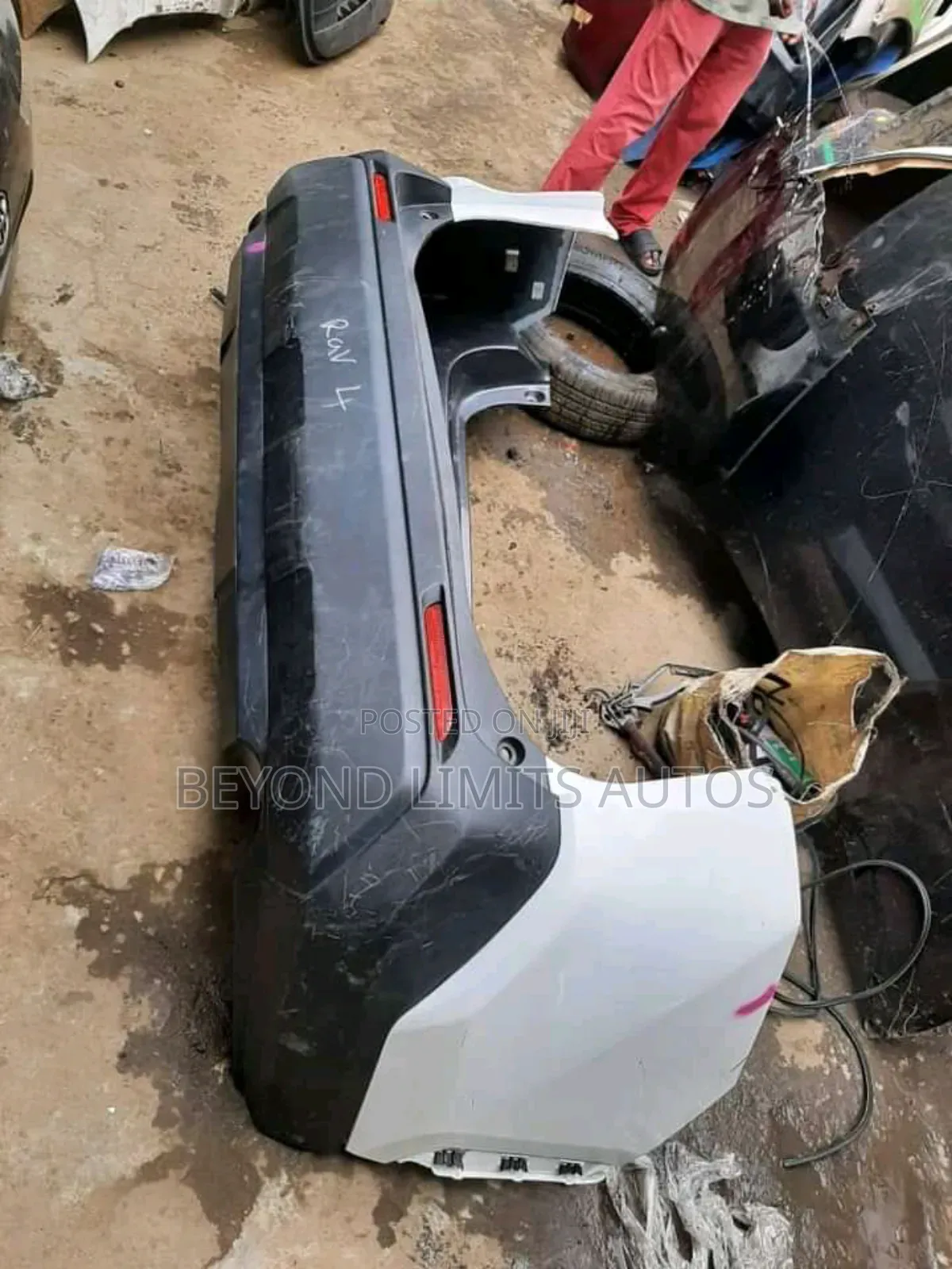 Toyota Rav4 2019,2020 2023 Complete Back To