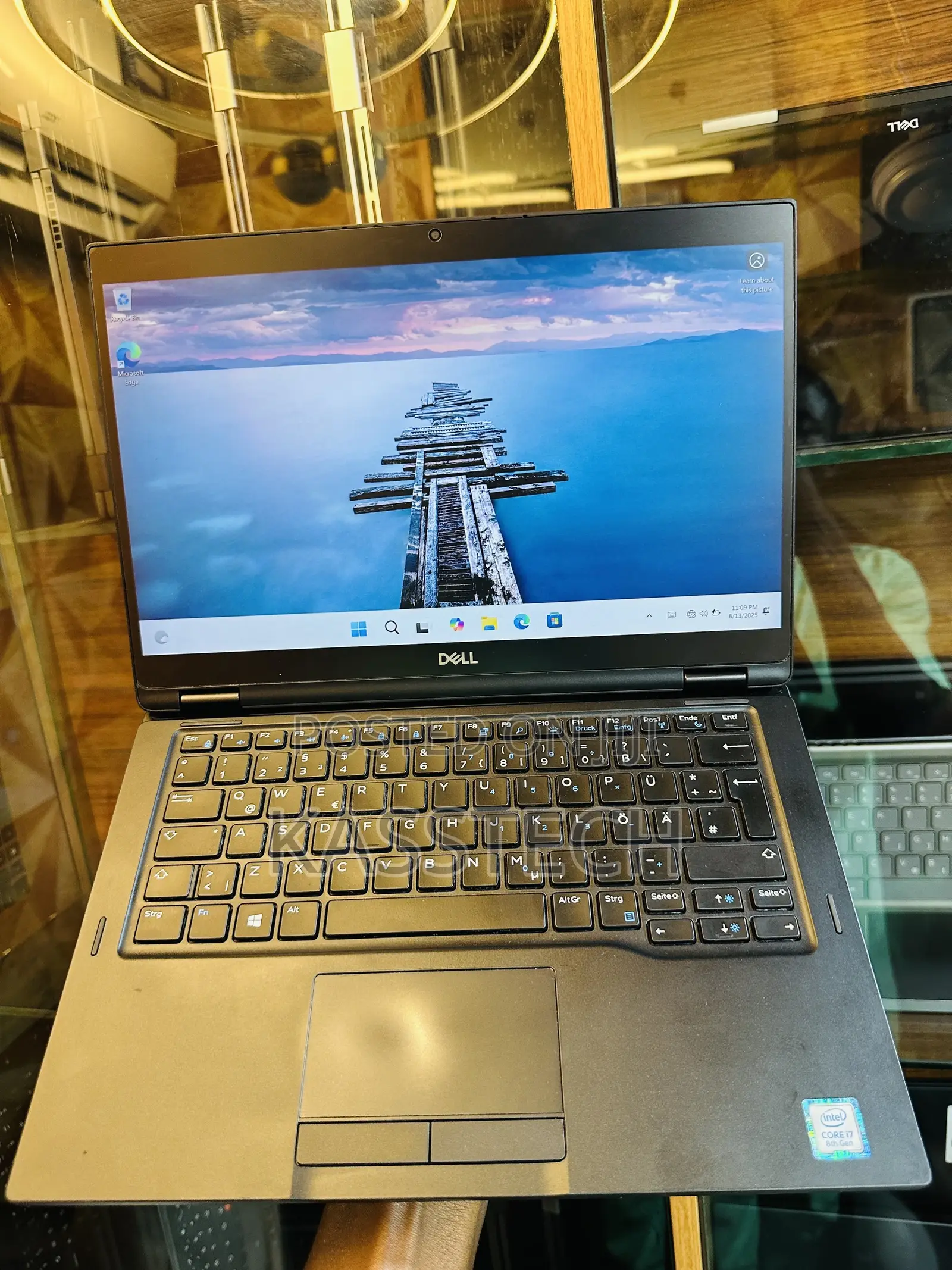 Laptop Dell Latitude 7390 8GB Intel Core I5 SSD 256GB