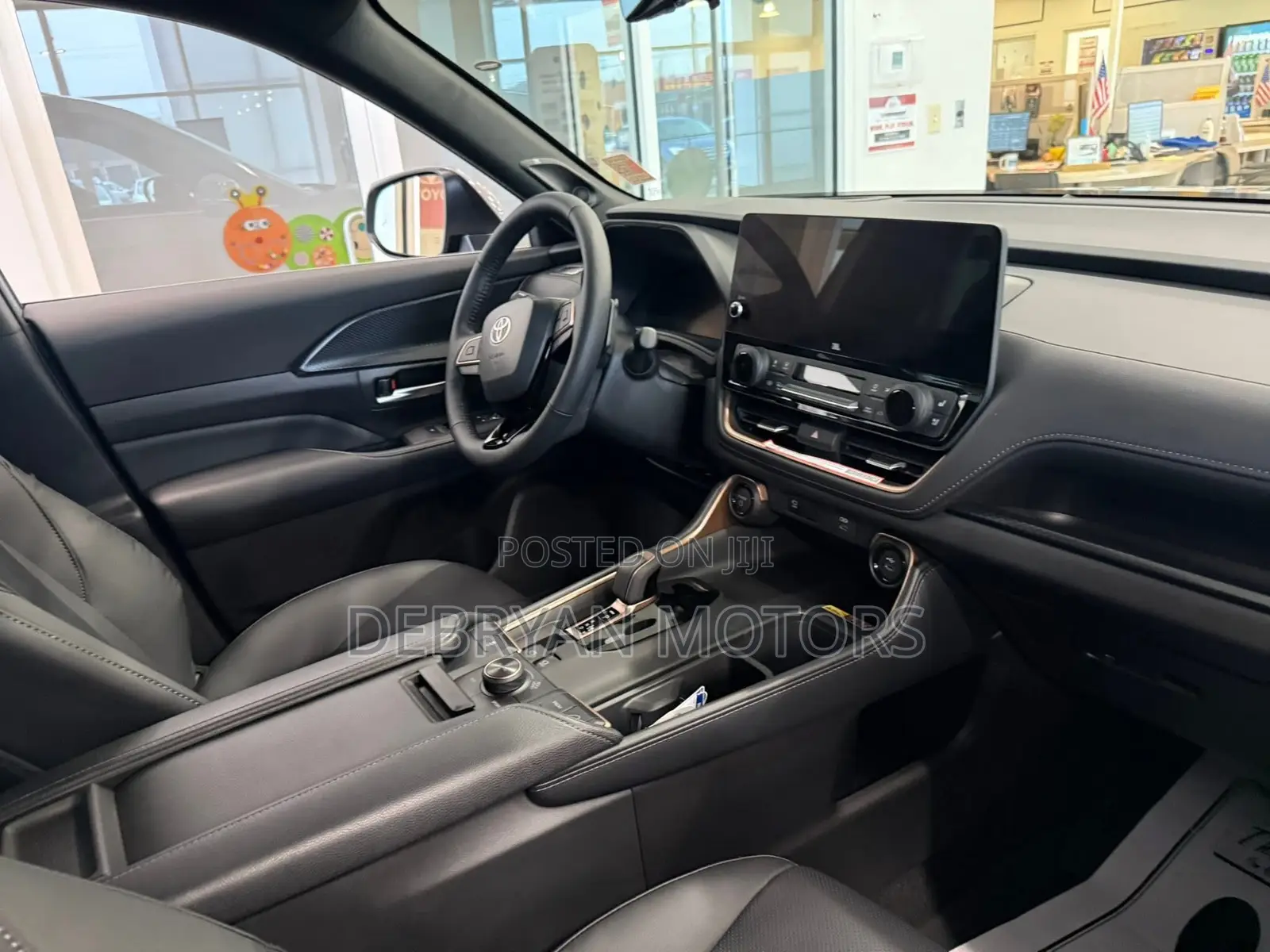 Toyota Grand Highlander Platinum AWD 2024 Gray