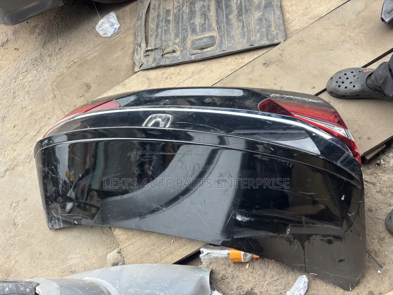 Honda Accord 2016-2017 Booth/ Trunk