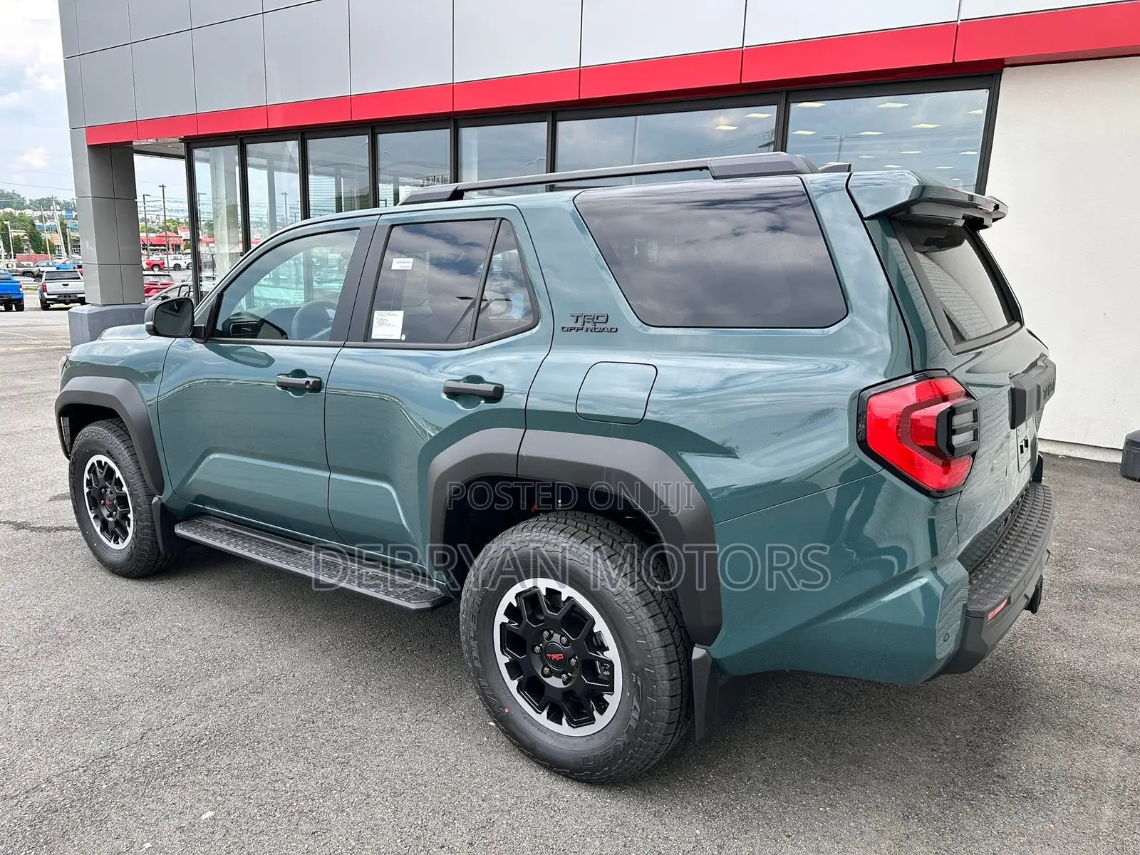 Toyota 4-Runner 2025 Green