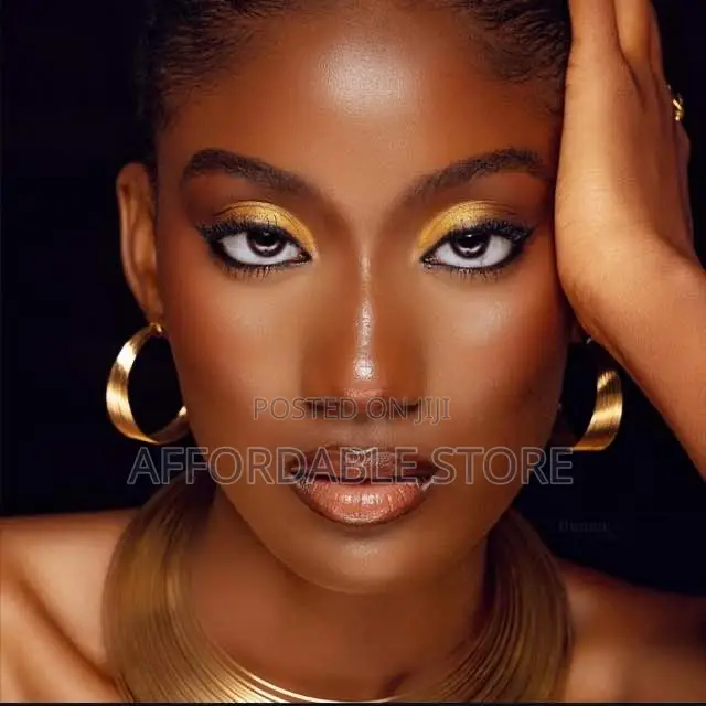 Professional Makeup Services At Theglambydocia