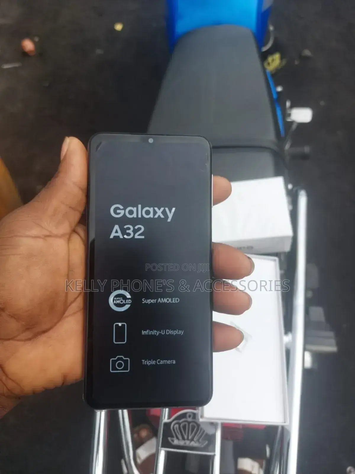 New Samsung Galaxy A32 5G 128 GB White