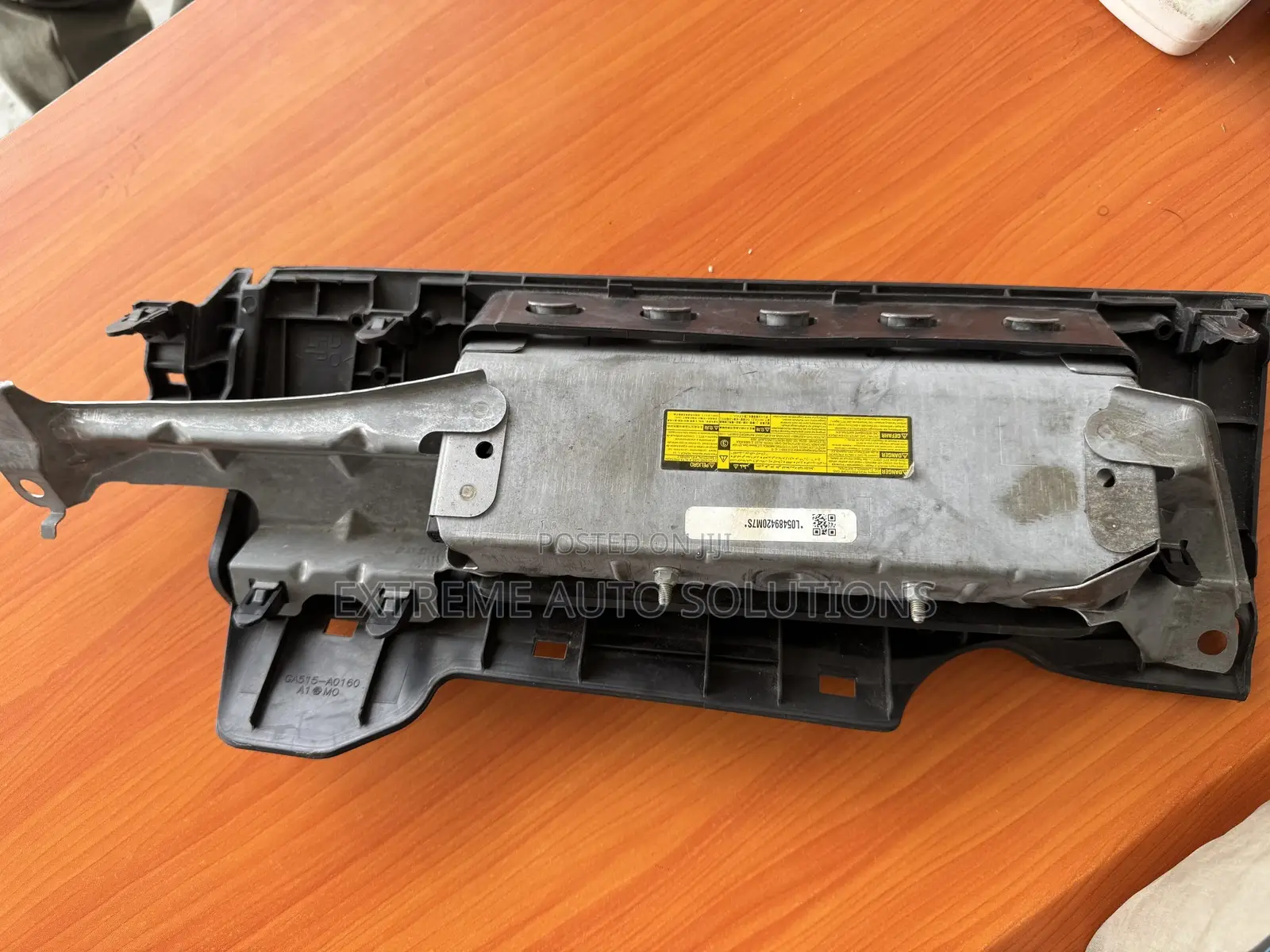 2016 Toyota Tacoma Passenger Knee Airbag