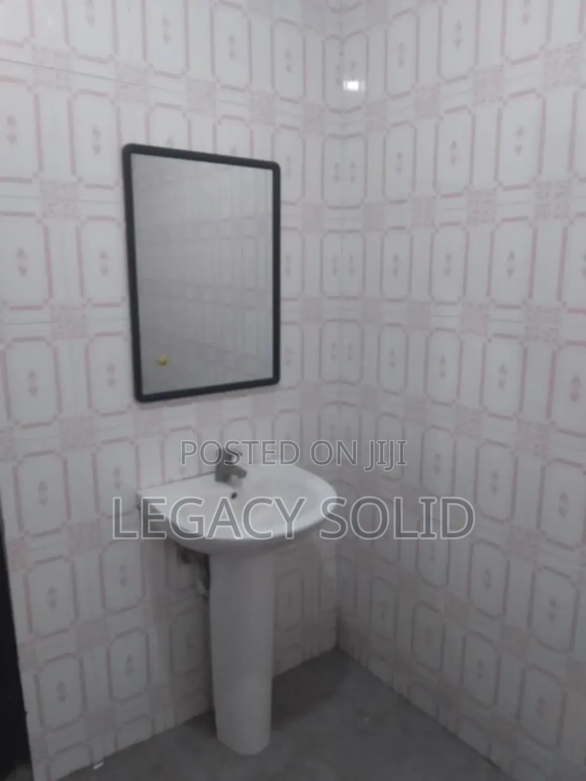 2bdrm Apartment in 𝙻𝚎𝚐𝚊𝚌𝚢 𝚜𝚘𝚕𝚒𝚍 𝚛𝚎𝚊𝚕, Teshie for rent