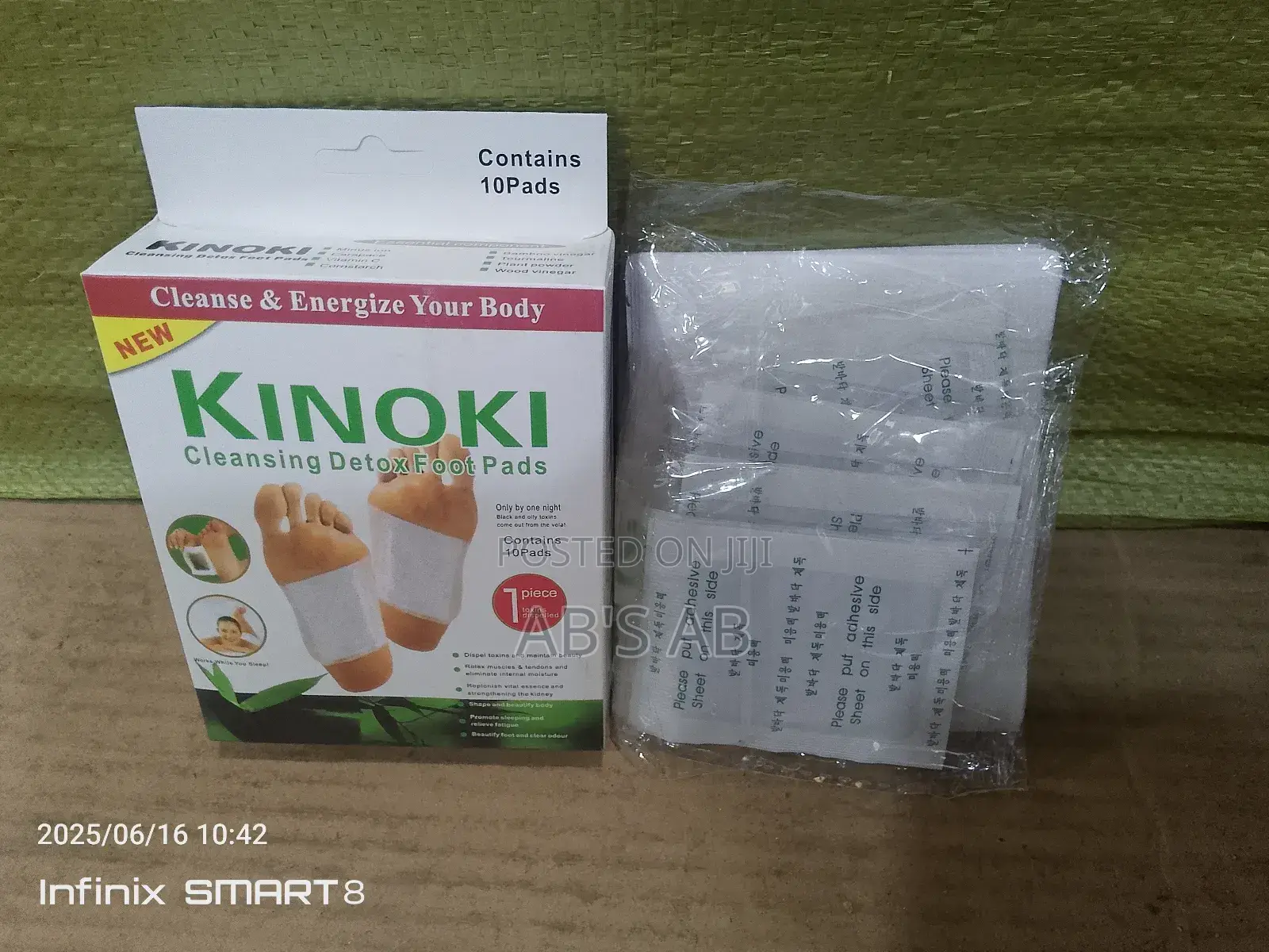 Kinoki/ Detox Foot Pads