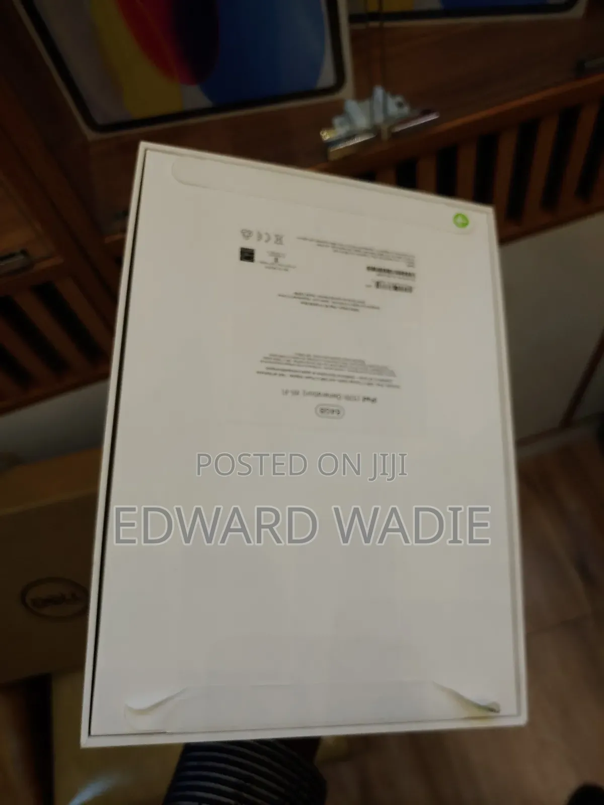 New Apple iPad 10.2 (2020) Wi-Fi 64 GB Black