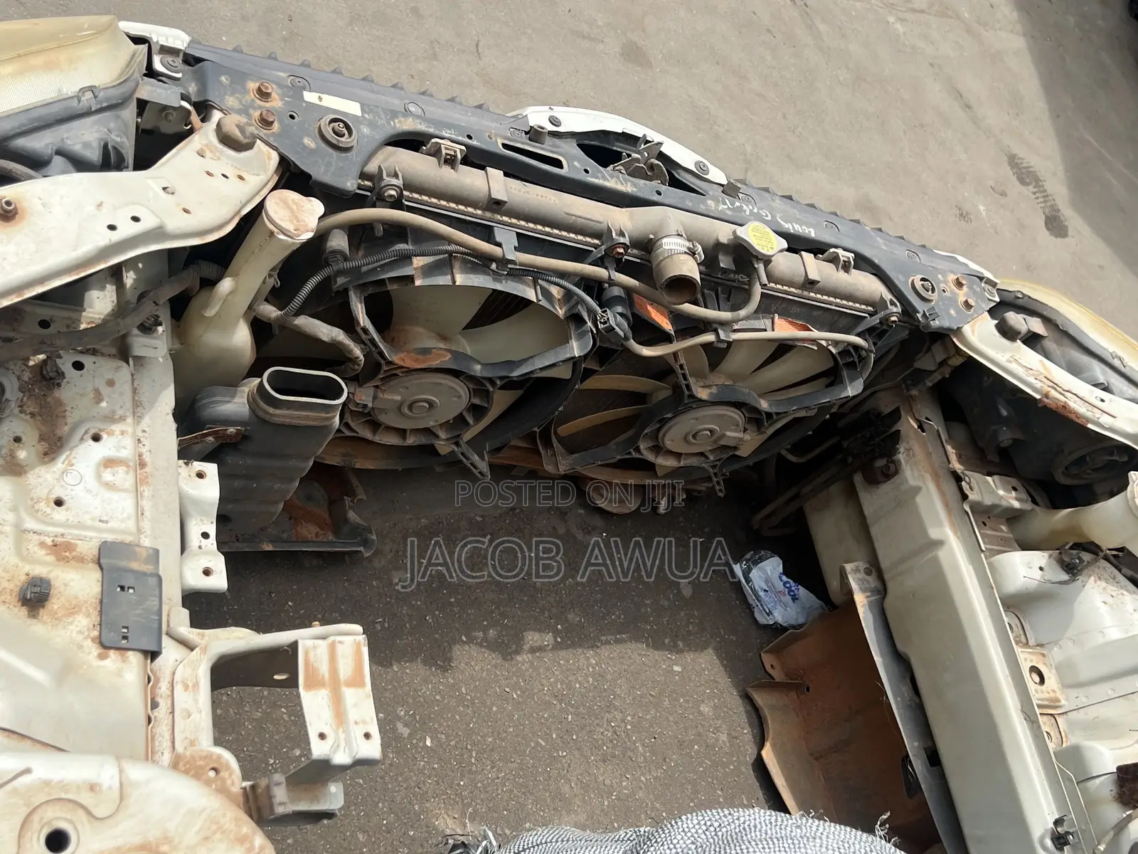 Mitsubishi Galant Front Cut 2008 Available