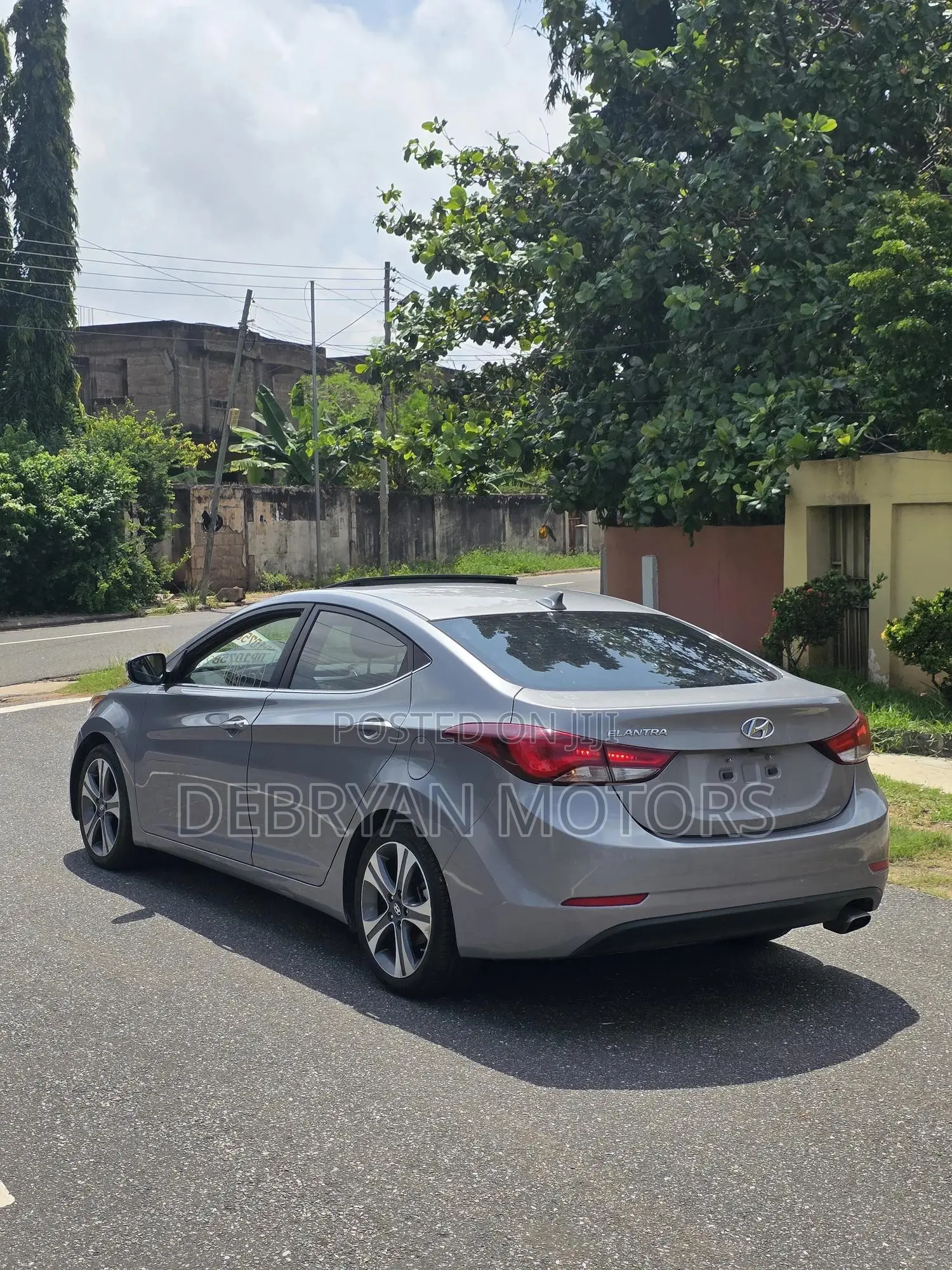 Hyundai Elantra Limited 4dr Sedan (1.8L 4cyl 6A) 2014 Gray