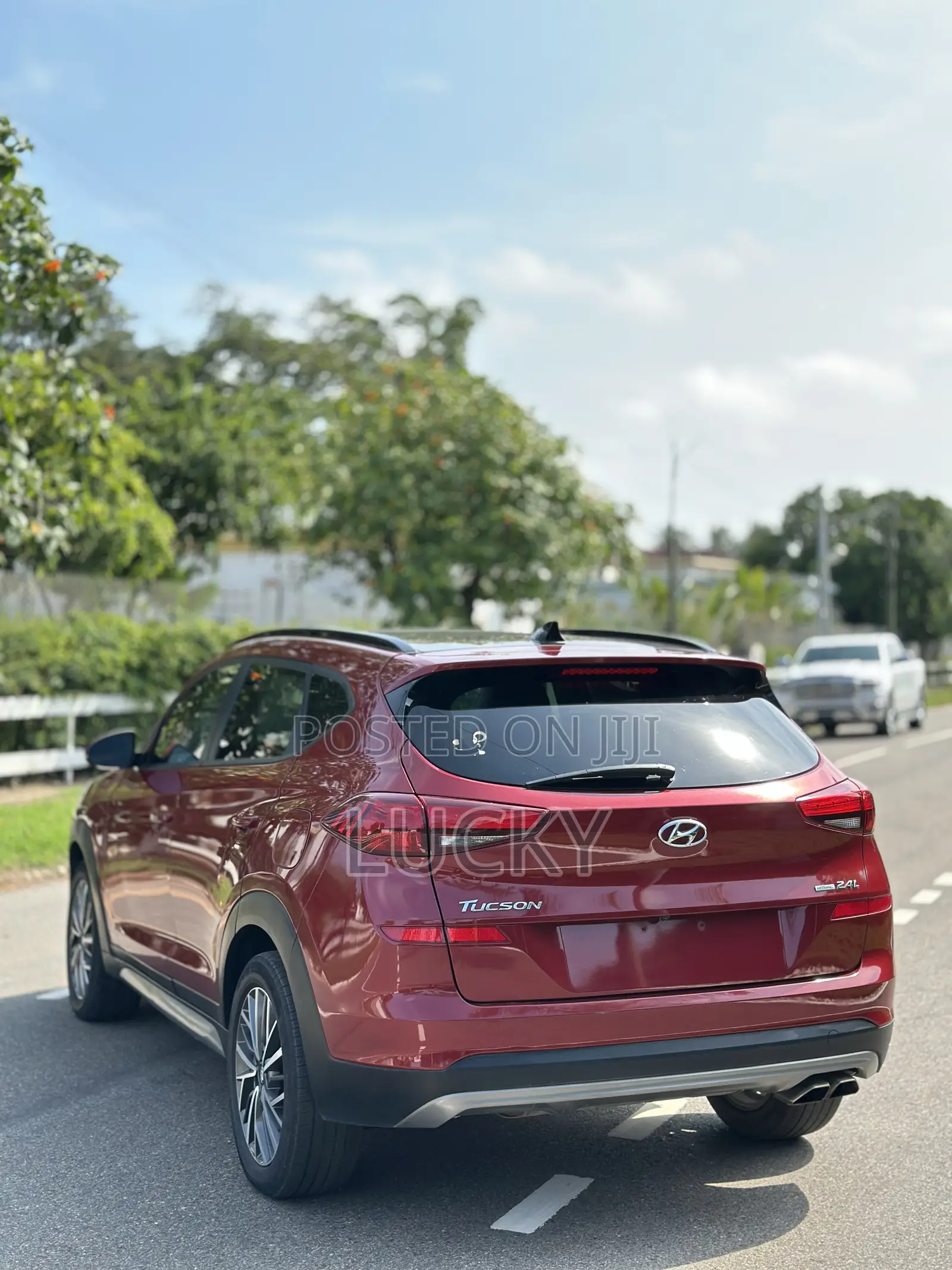 Hyundai Tucson Limited 2021 Red