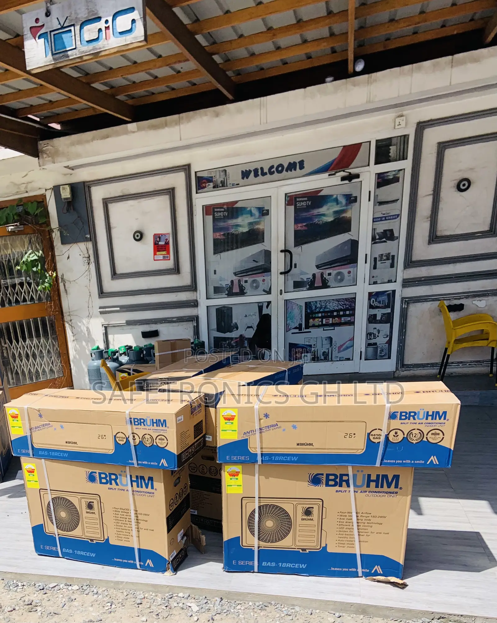 Try New Bruhm Non-Inverter 1.5 Horsepower Split Ac