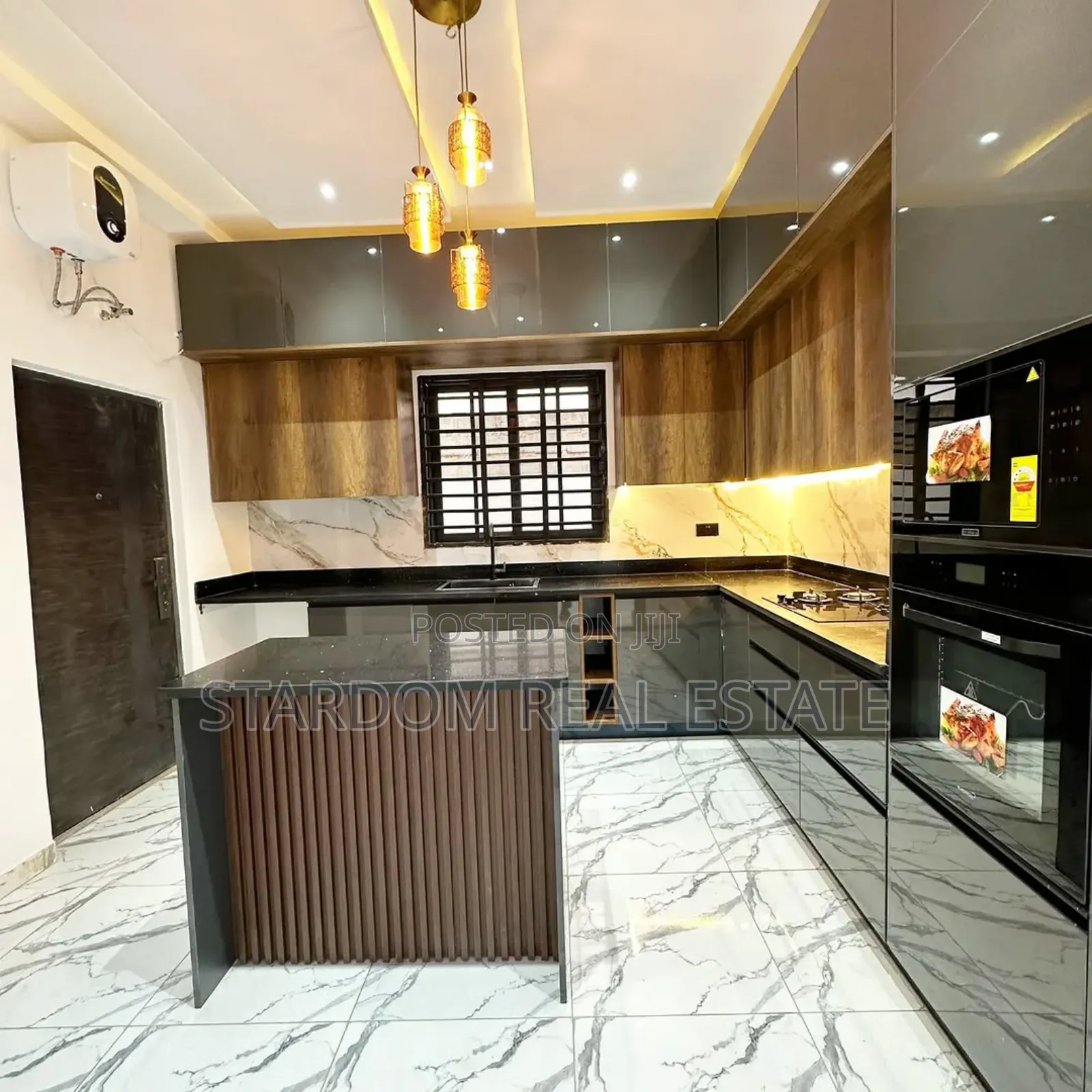 3bdrm Duplex in East Legon Hills for sale