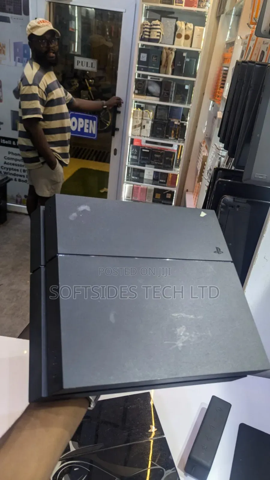 Sony Ps4 Standard Jailbreak With Fc25, Gta ,Call Of Duty Etc