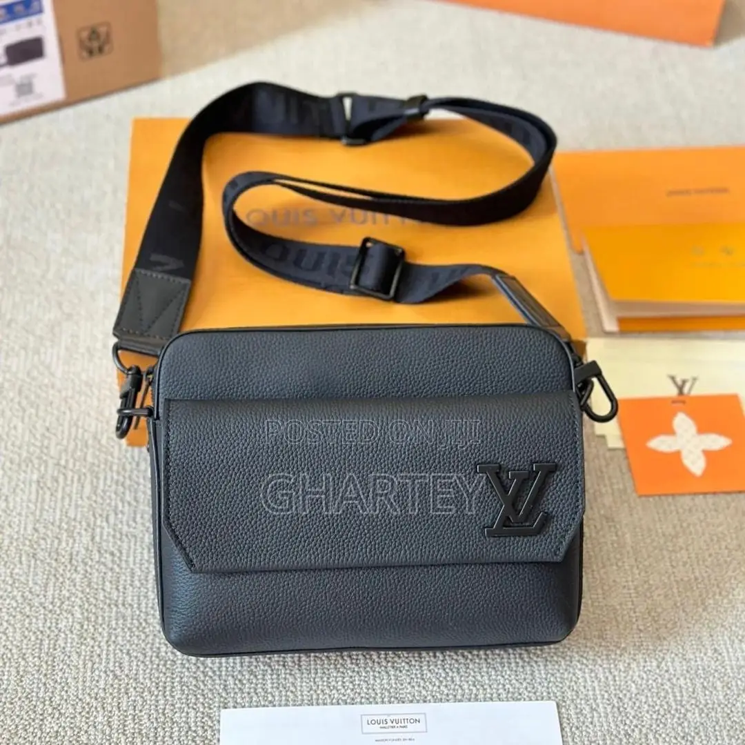 Premium Leather Luxury Cross Body Bag - Black