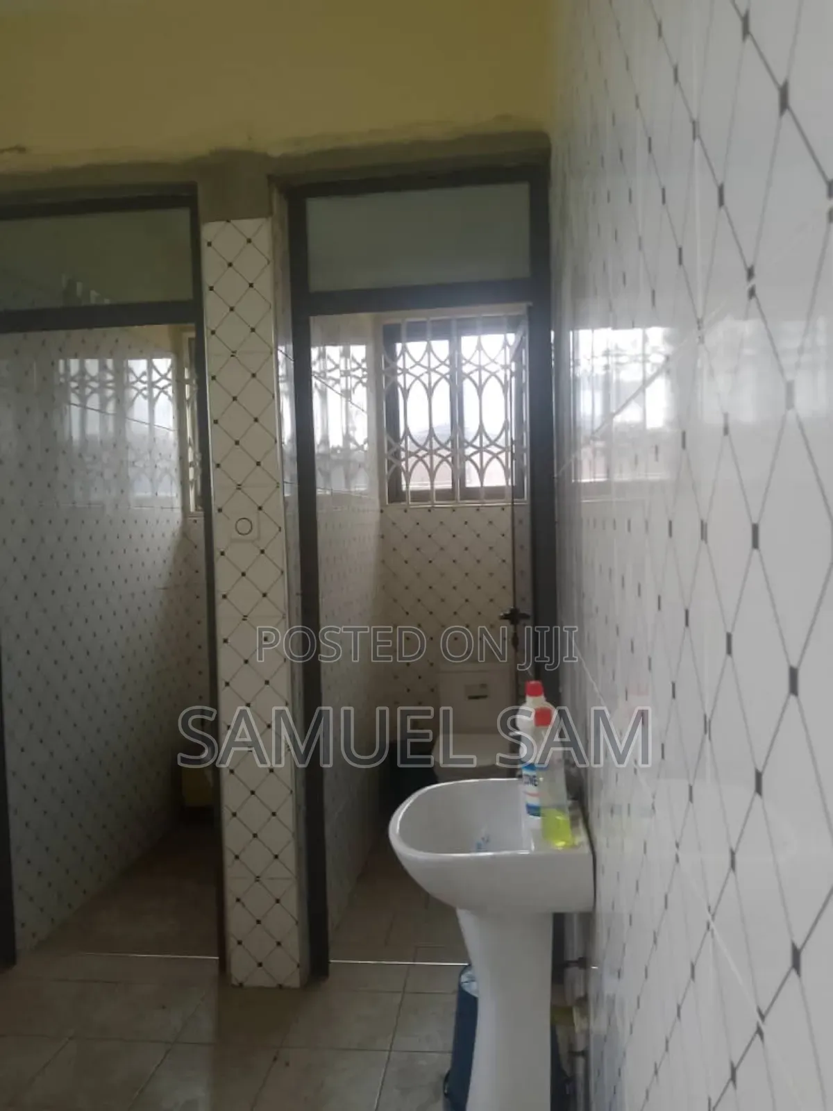Ware House for Rent in the Heart of Tema