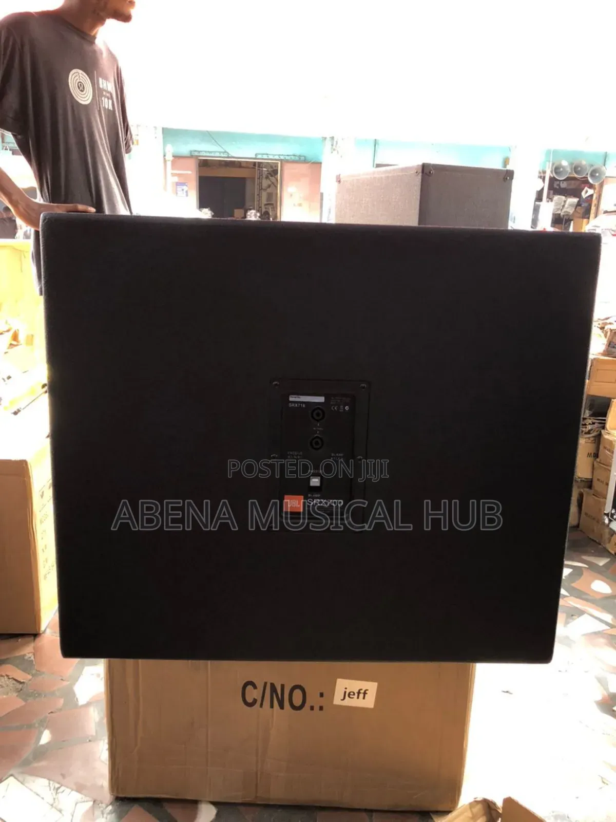 JBL SRX 718s Single Sub