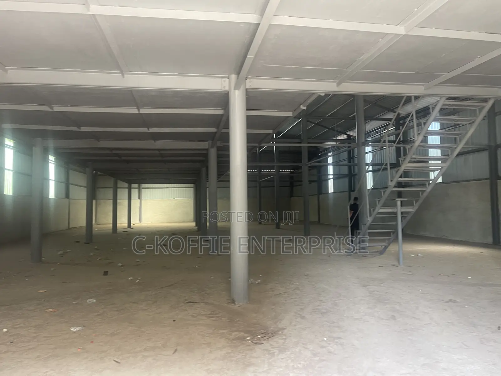A Warehouse of 400 SQM Size at Adabraka for Rent