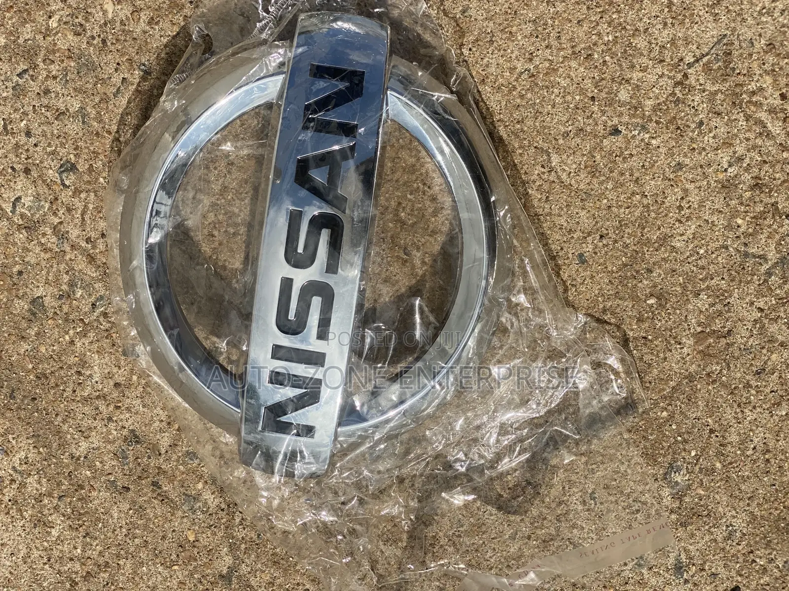 Nissan Crown Emblem Front