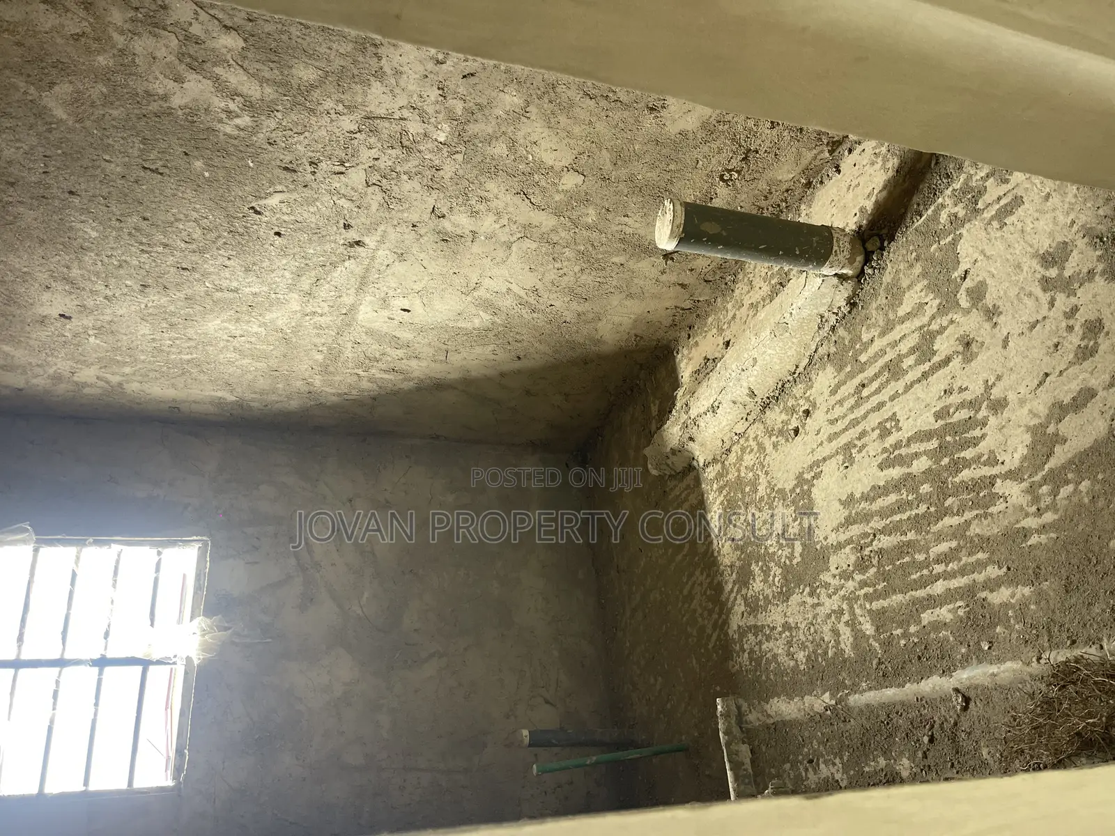 4bdrm House in Amasaman for sale