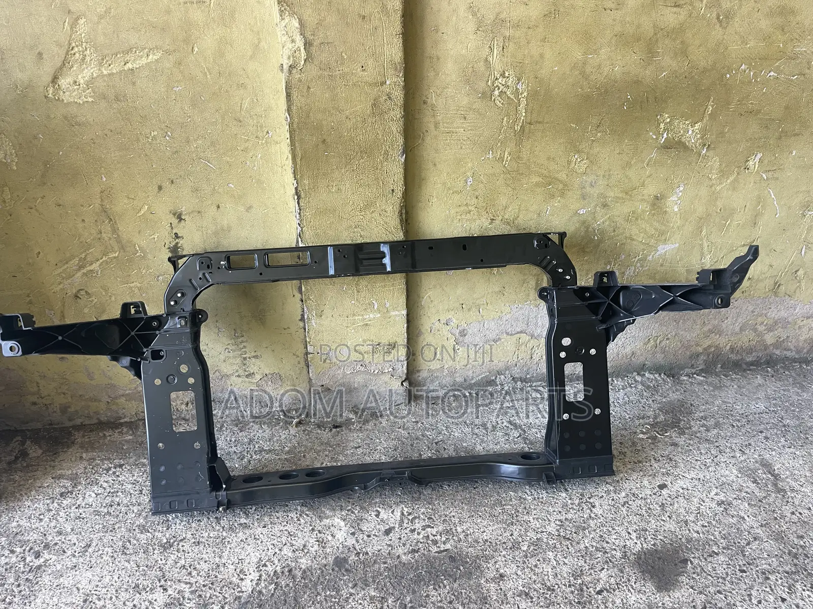 Hyundai Tucson Radiator Support 2018 2019 2020 2021
