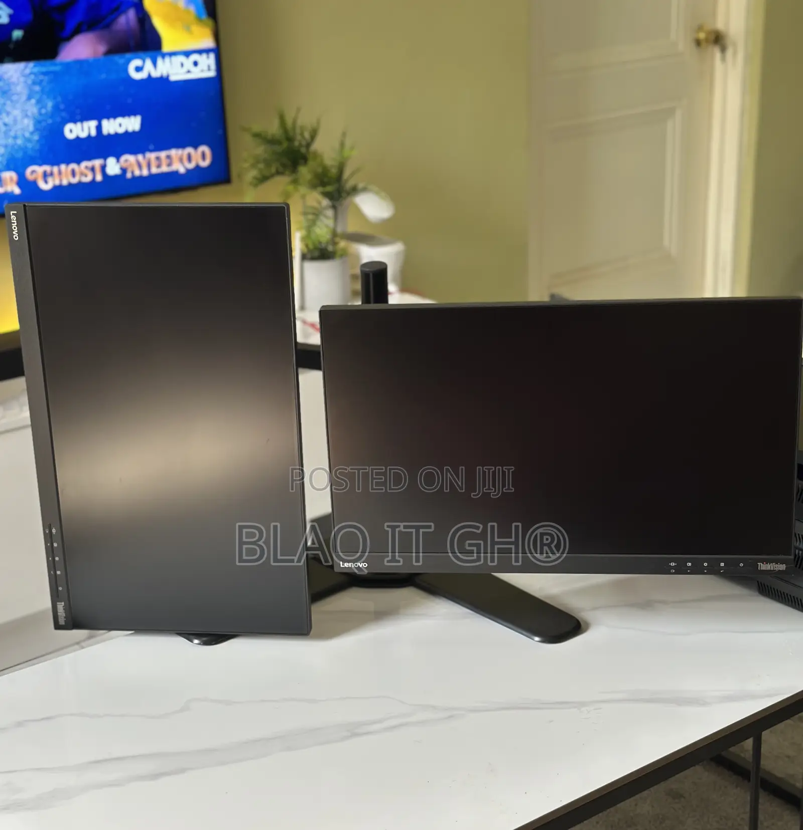 Dual 23” FHD Ips Lenovo Monitors With Dual Stand