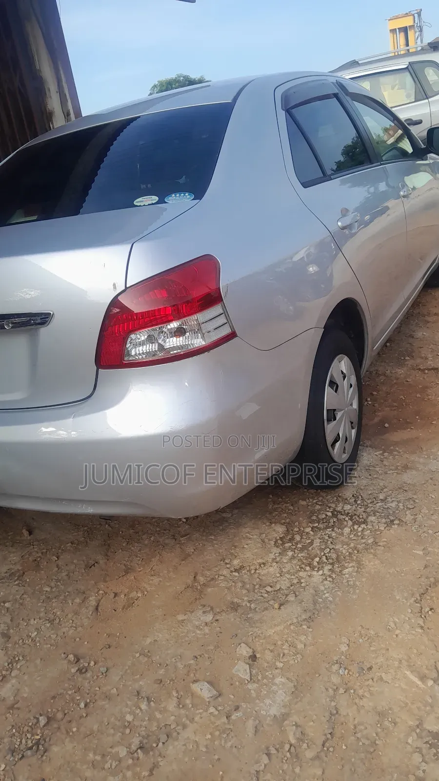 Toyota Belta 2010 Silver