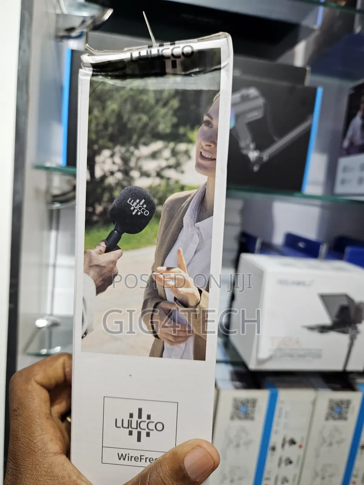 Luucco Handheld Wireless Microphone Adapter Holder