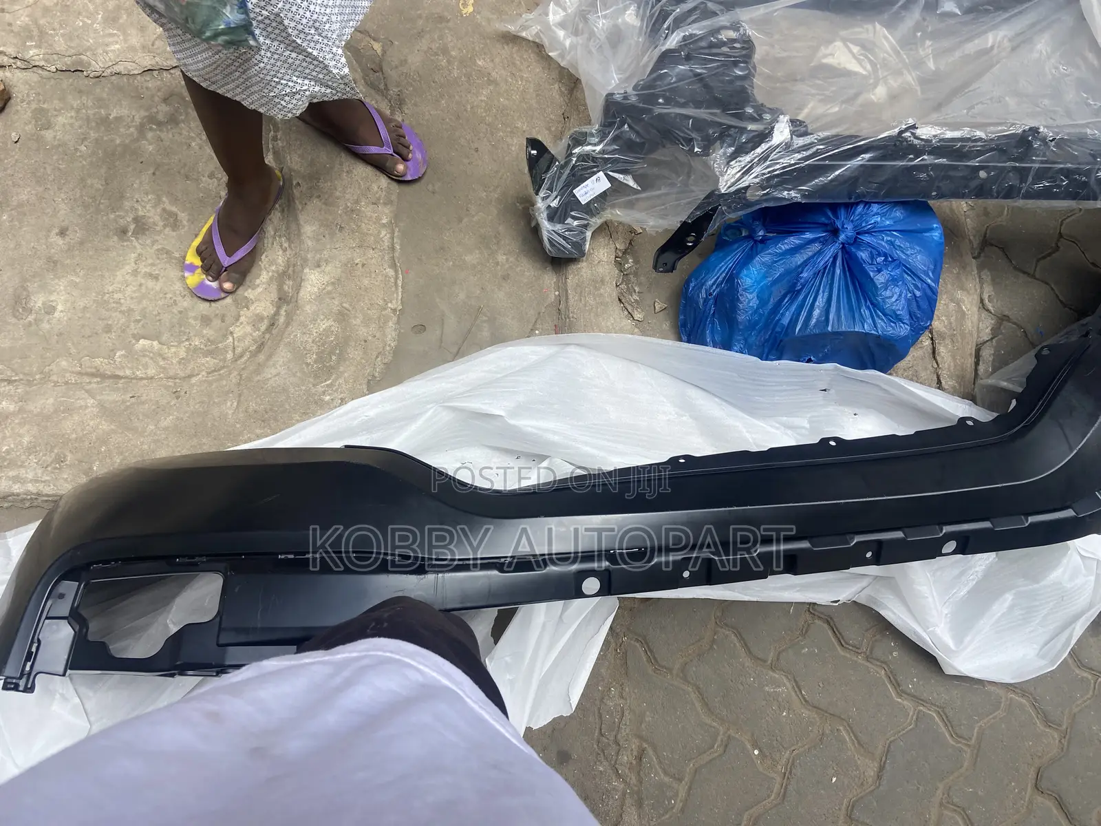 Honda CRV Front Upper Top Bumper 2020 2021 2022