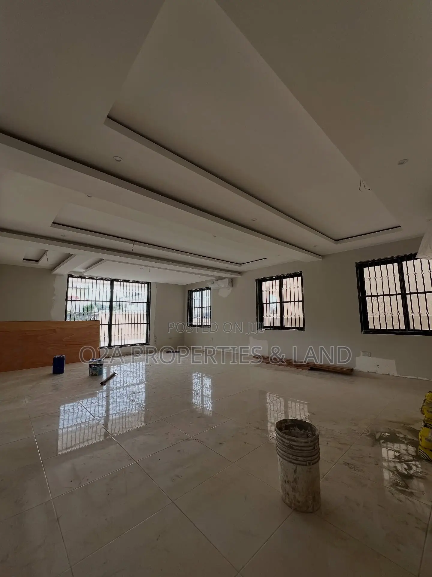 5bdrm House in Dzorwulu for rent
