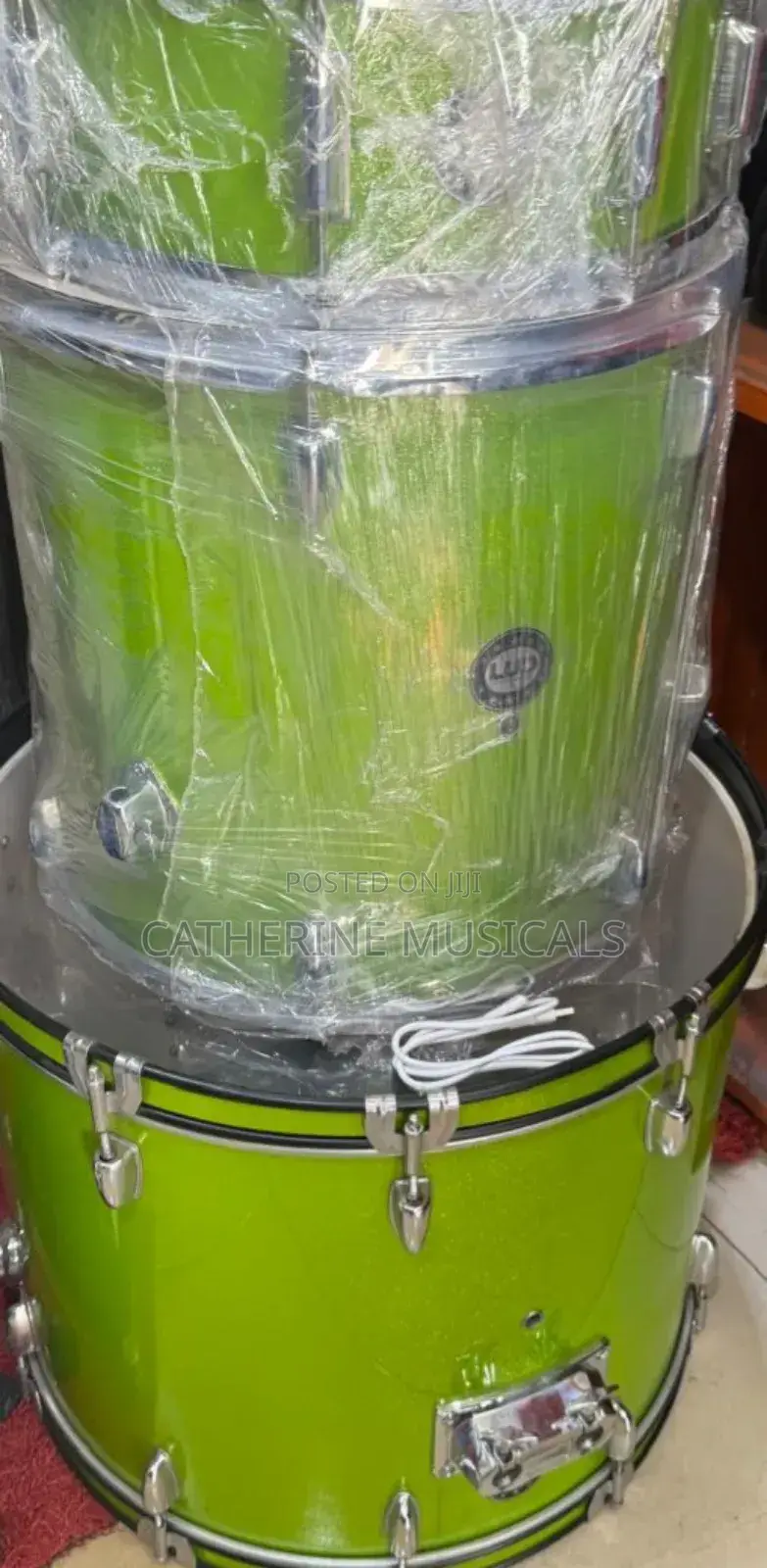 Lud 5- Sets Drums With Two Cymbals
