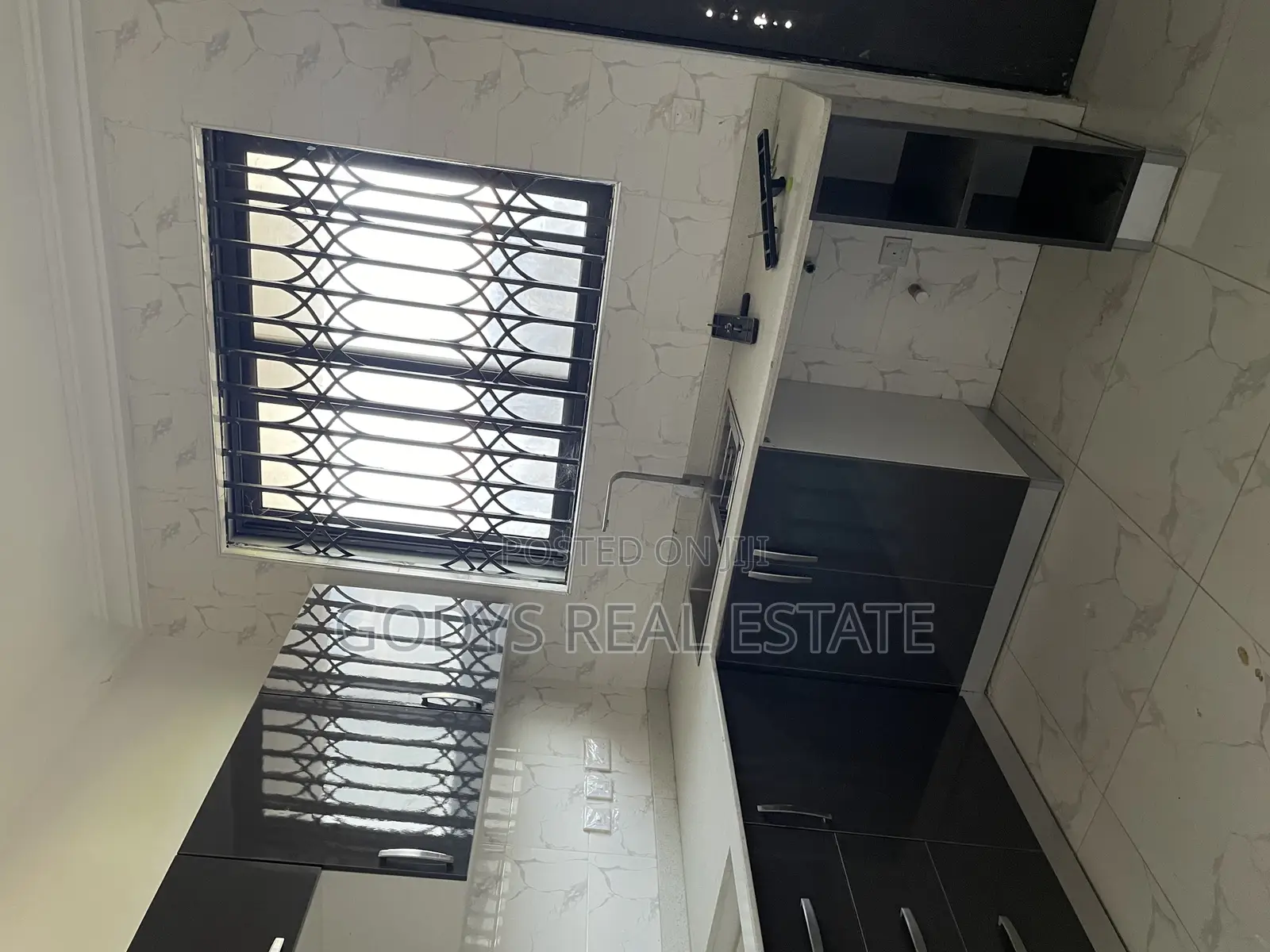 2bdrm Apartment in Kokrobite Beech Side, Ga South Municipal for rent
