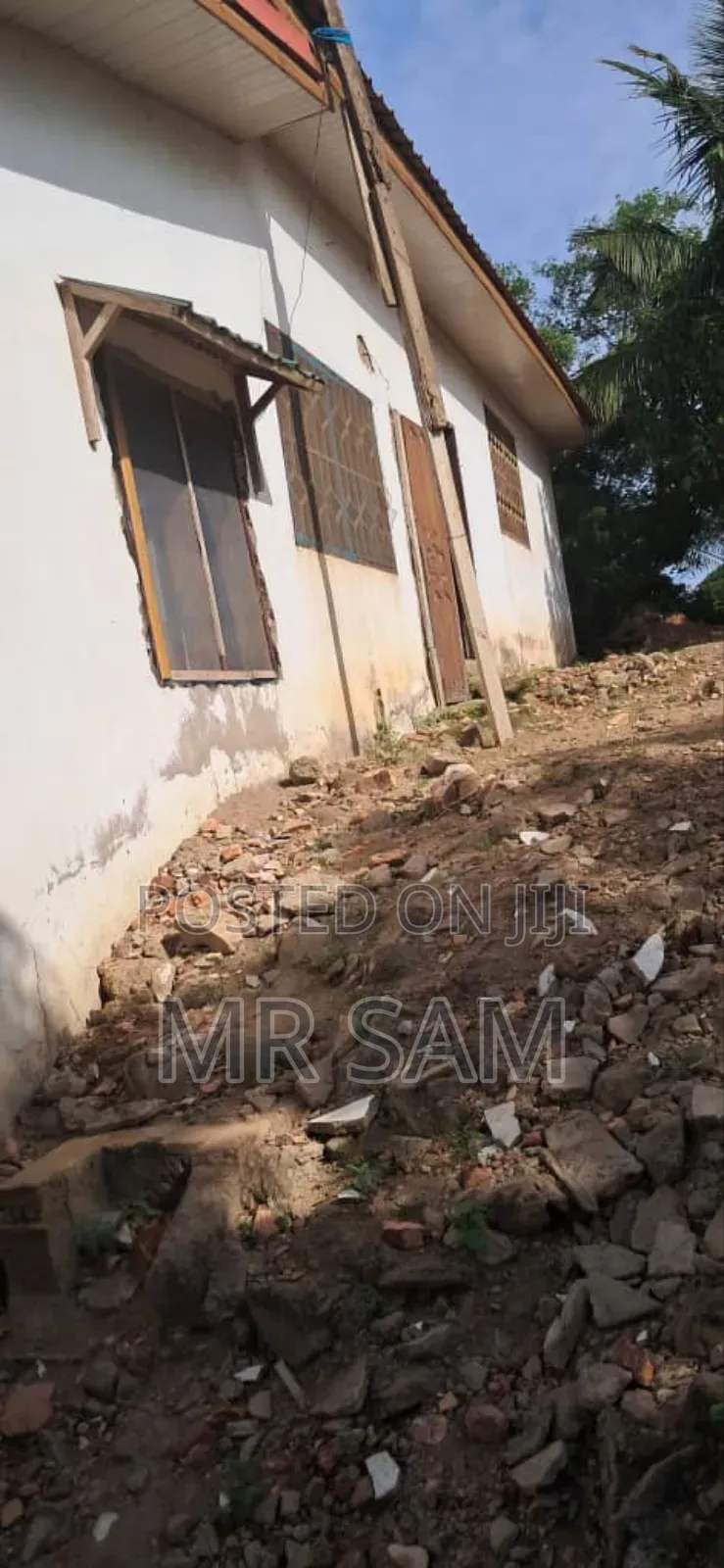 5bdrm House in Zero, Gbawe for sale