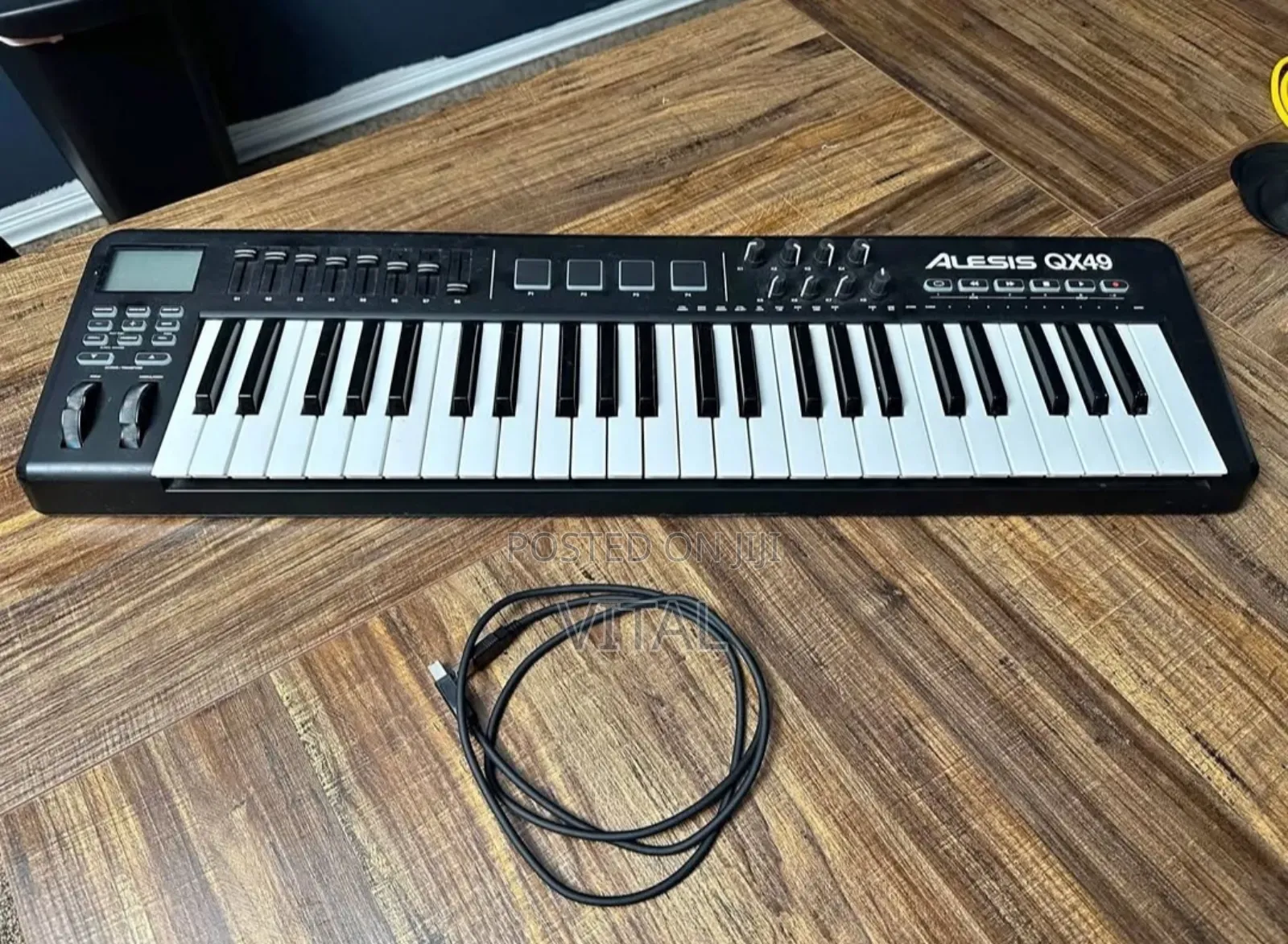 Studio Keyboard Alesis Qx49