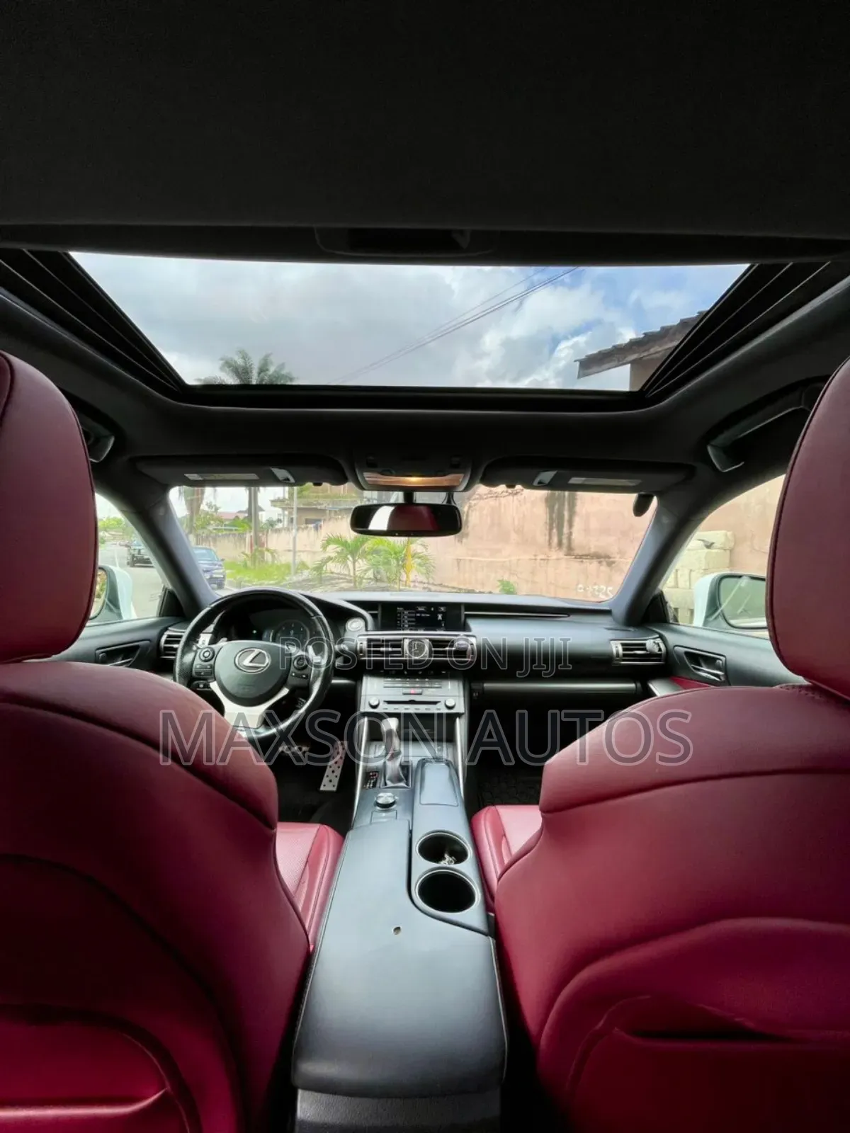 Lexus IS 300 AWD 2016 White