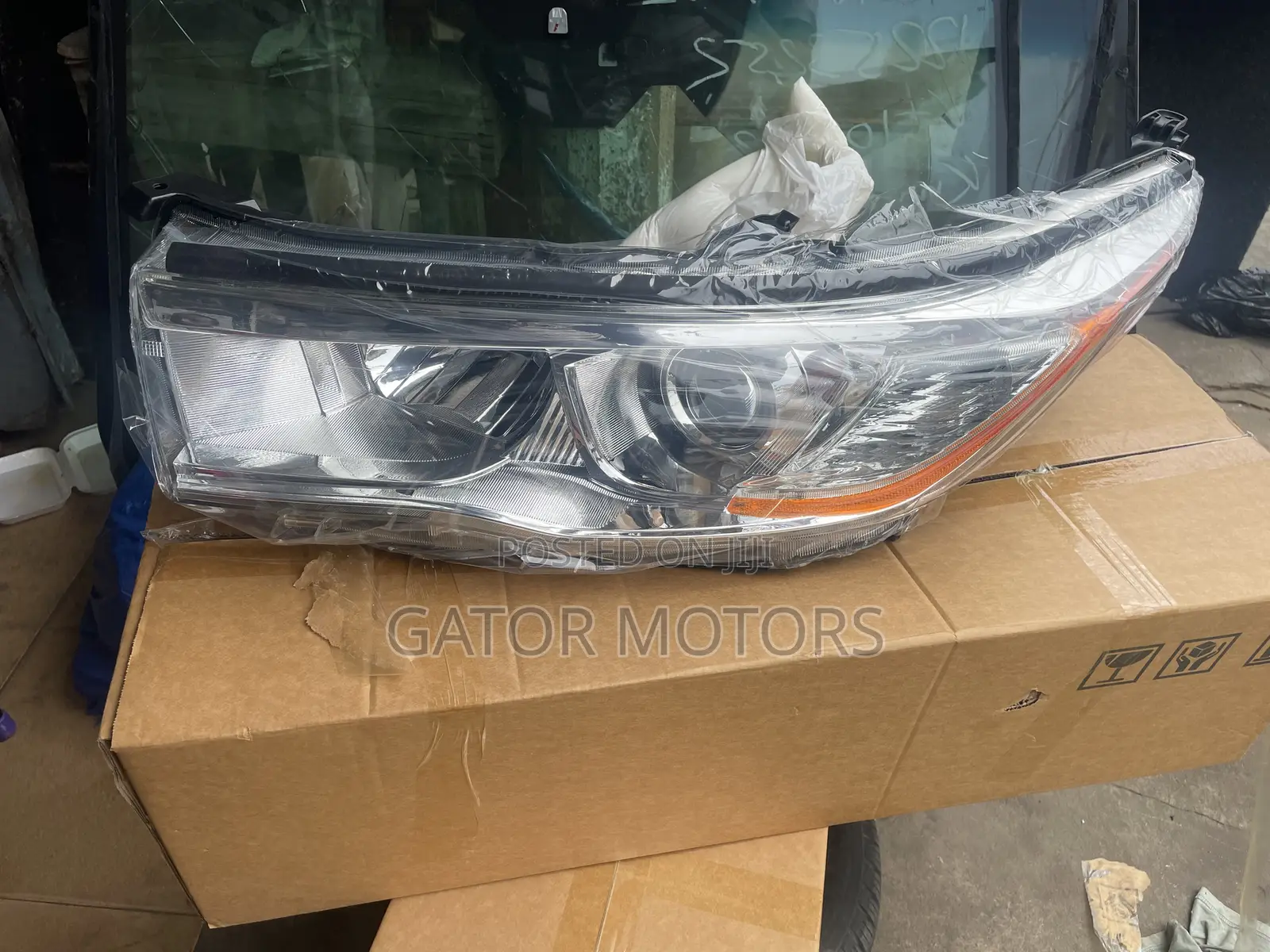 Highlander 2013,2014,2015 Headlights (Pair)