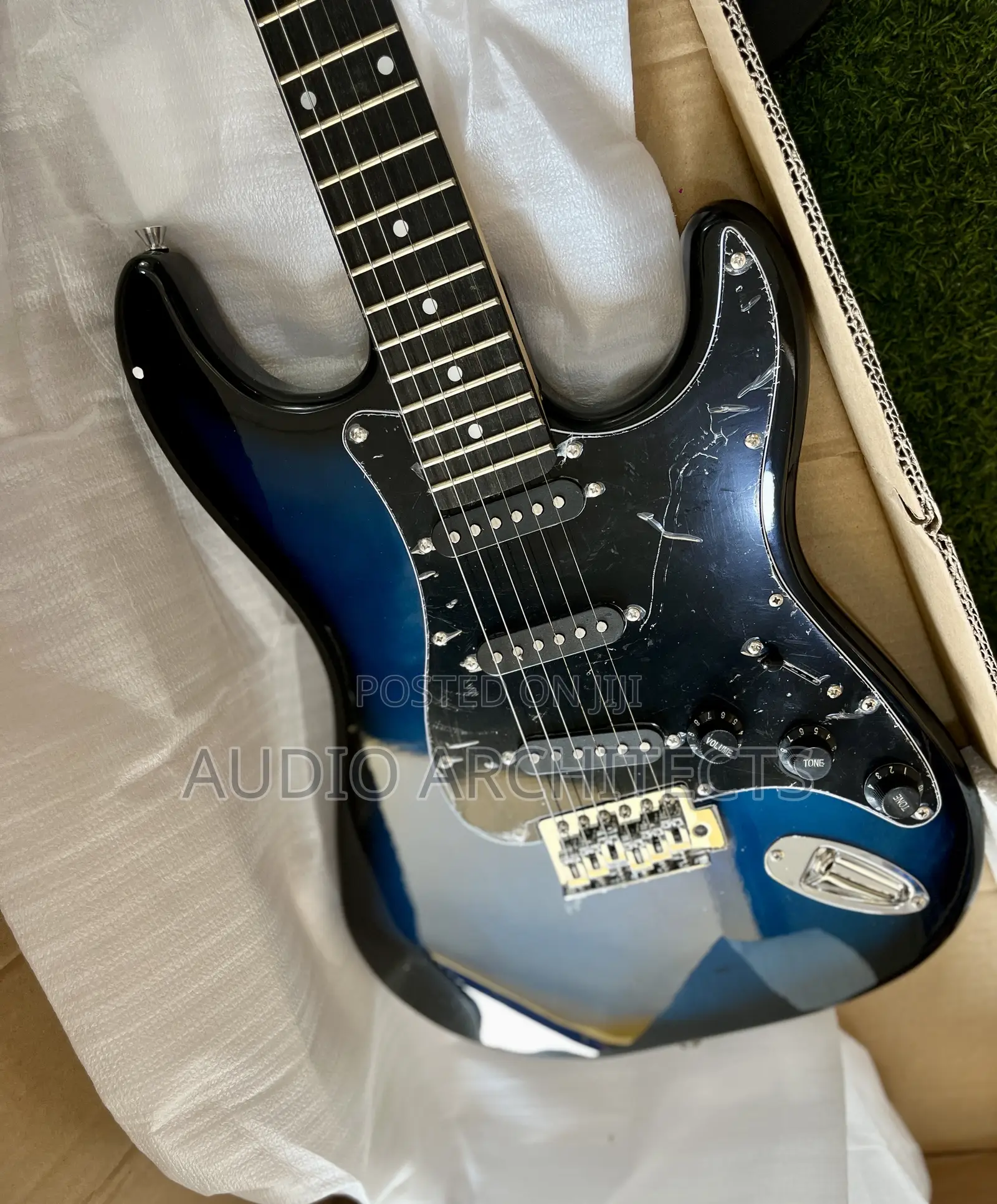 Lead Guitar (Electric Guitar)