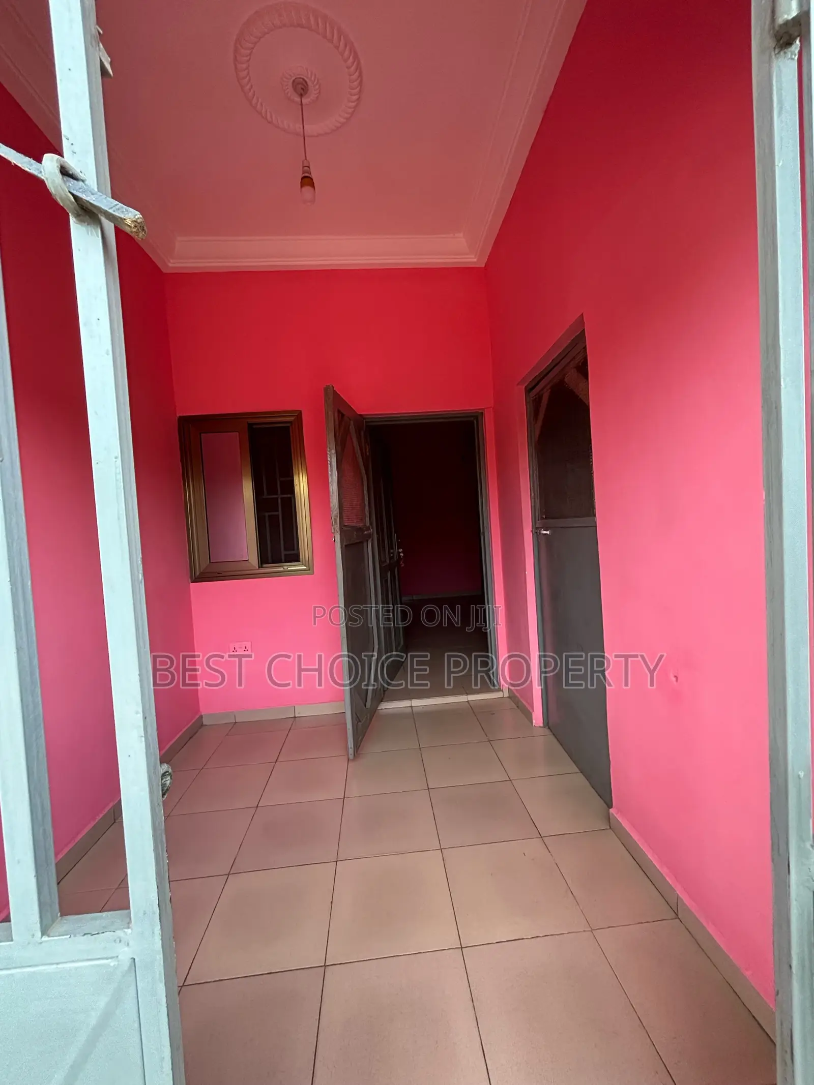 1bdrm Apartment in Survive School, Frafraha for rent